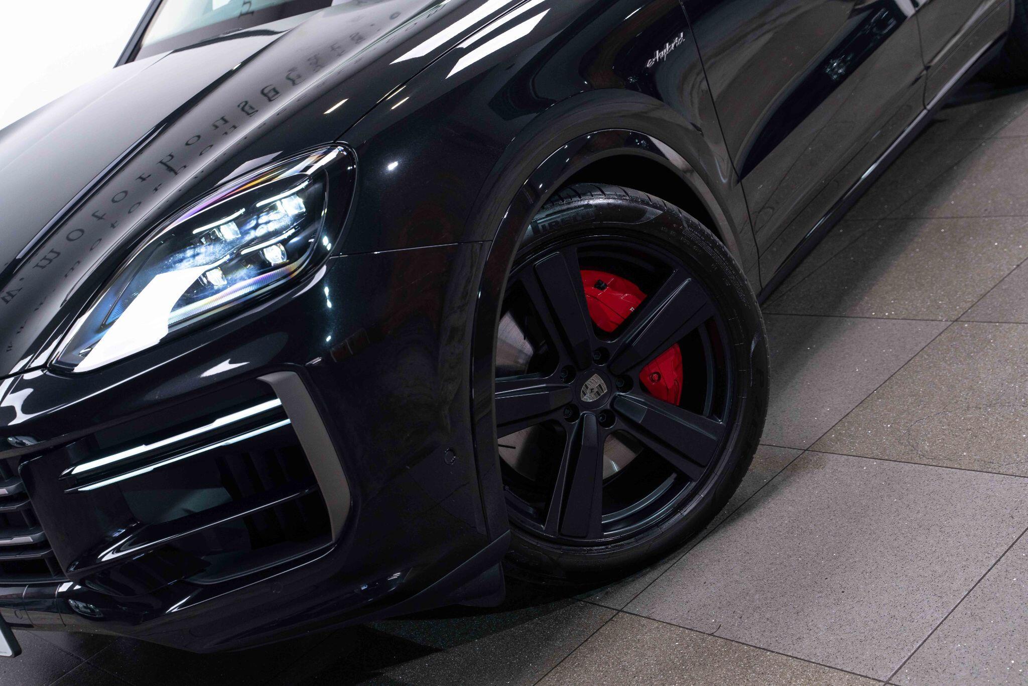 Porsche Cayenne 4.0 V8 E-Hybrid 25.9kWh Turbo TiptronicS 4WD Euro 6 (s/s) 5dr 5dr Automatic 2026