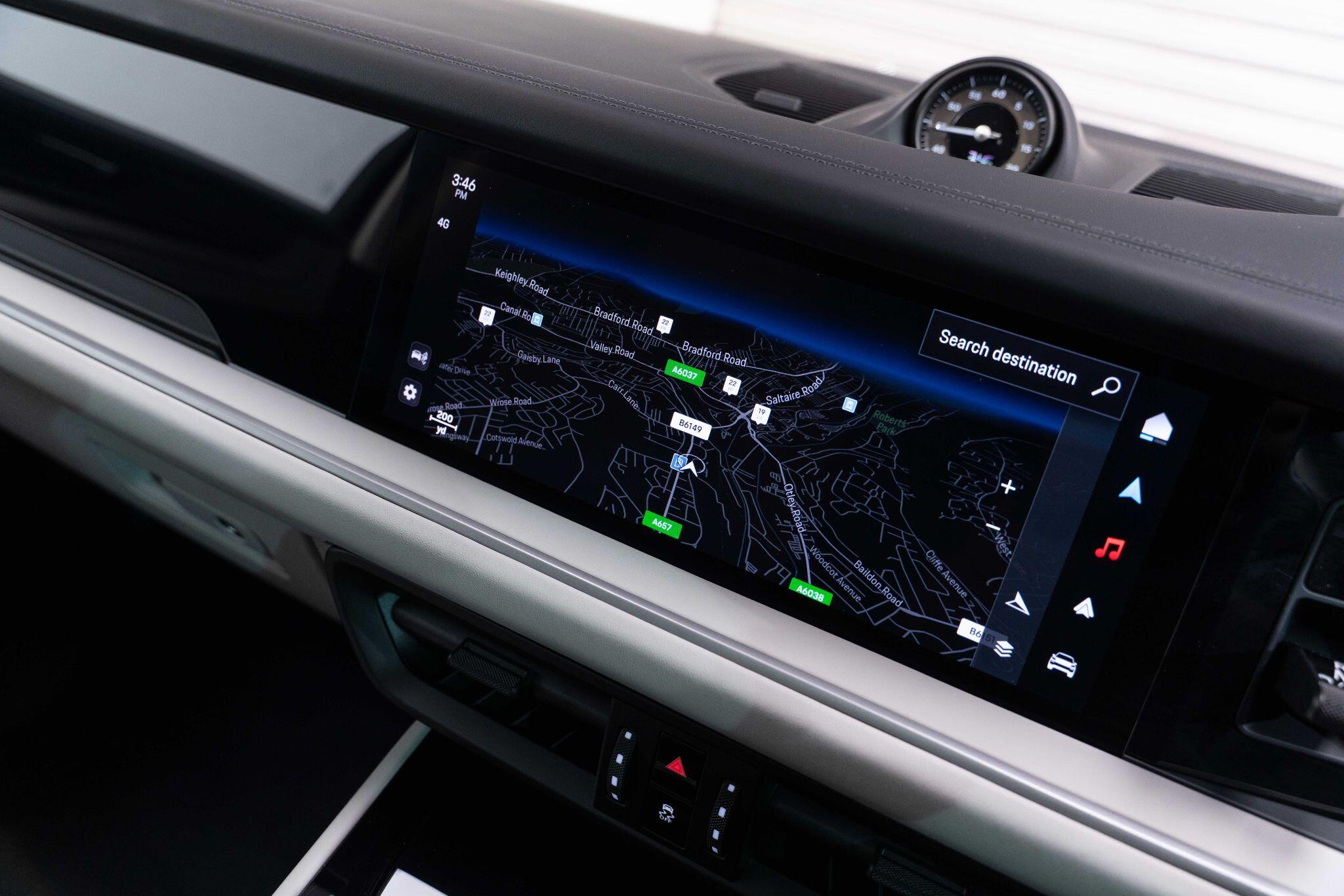 Porsche Cayenne 4.0 V8 E-Hybrid 25.9kWh Turbo TiptronicS 4WD Euro 6 (s/s) 5dr 5dr Automatic 2026