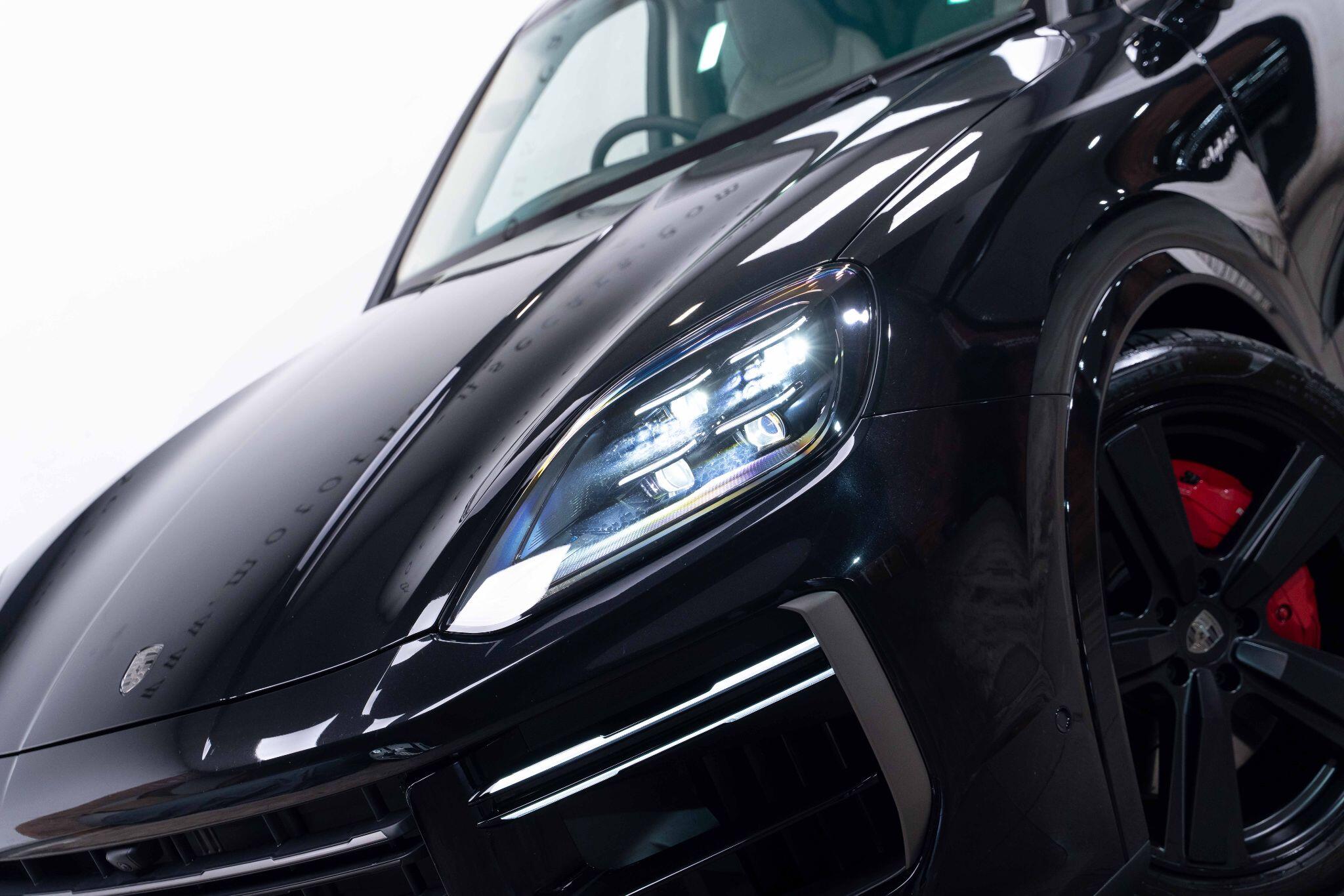Porsche Cayenne 4.0 V8 E-Hybrid 25.9kWh Turbo TiptronicS 4WD Euro 6 (s/s) 5dr 5dr Automatic 2026