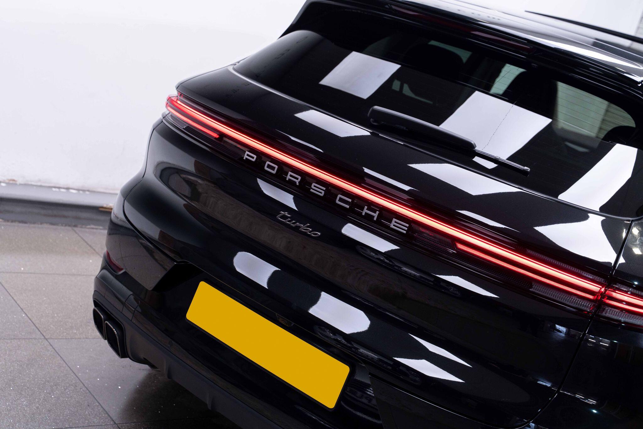 Porsche Cayenne 4.0 V8 E-Hybrid 25.9kWh Turbo TiptronicS 4WD Euro 6 (s/s) 5dr 5dr Automatic 2026