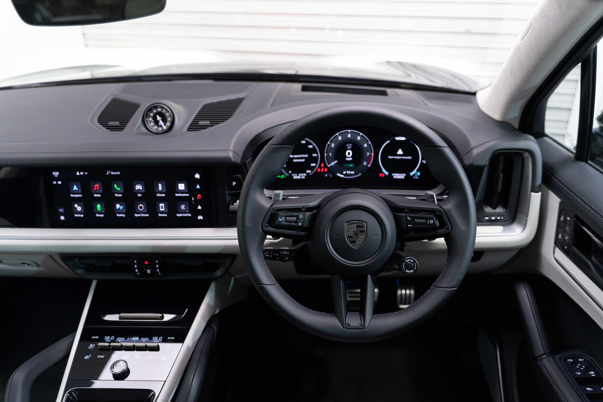 Porsche Cayenne 4.0 V8 E-Hybrid 25.9kWh Turbo TiptronicS 4WD Euro 6 (s/s) 5dr 5dr Automatic 2026