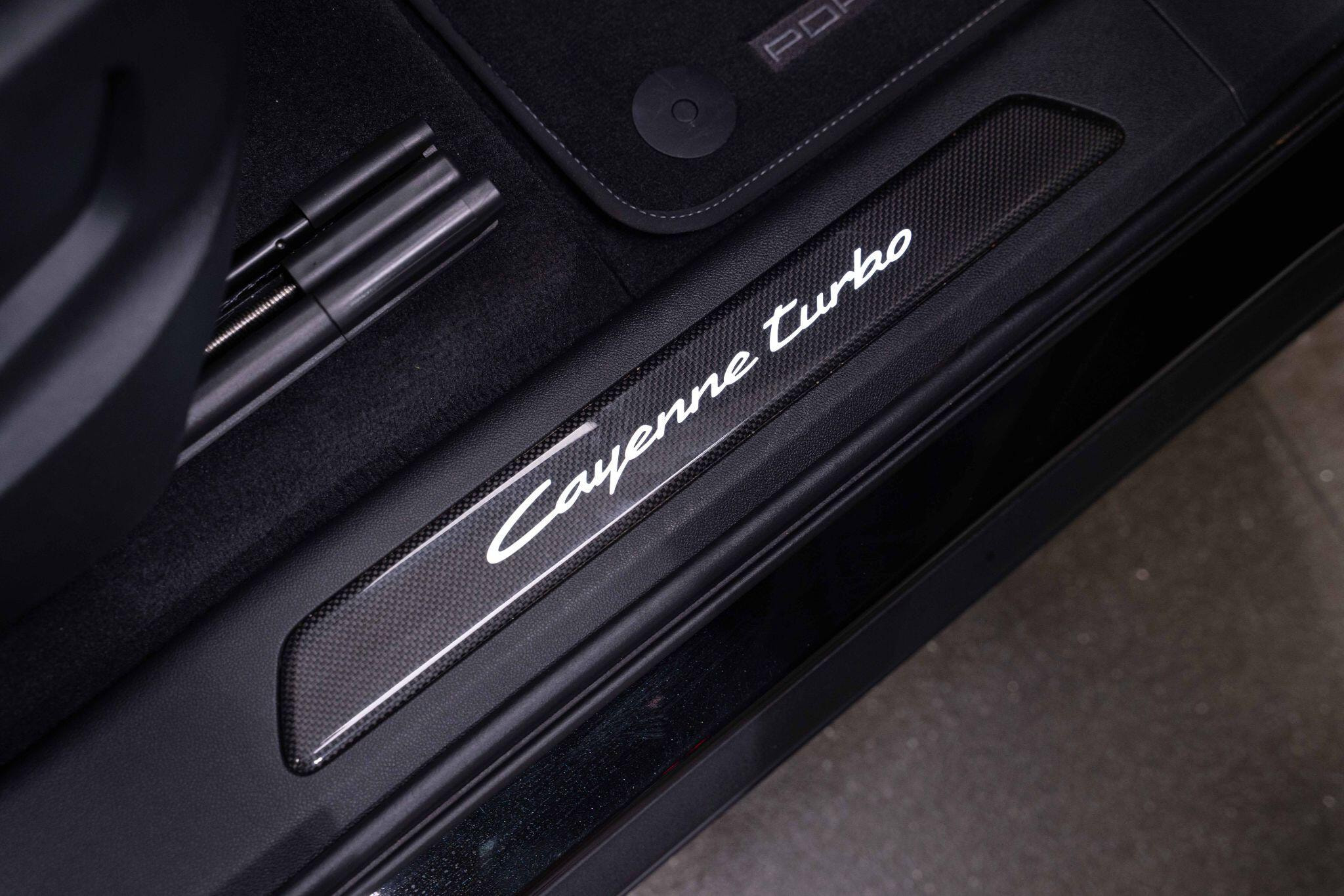 Porsche Cayenne 4.0 V8 E-Hybrid 25.9kWh Turbo TiptronicS 4WD Euro 6 (s/s) 5dr 5dr Automatic 2026