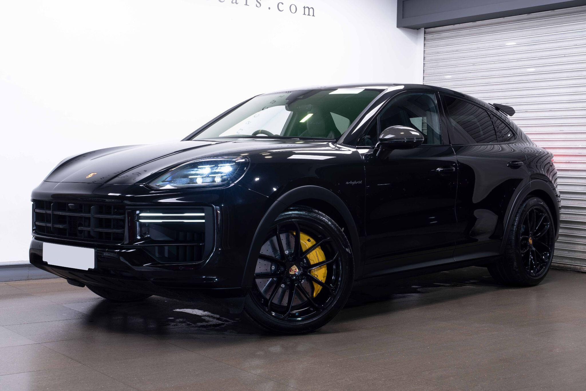 Porsche Cayenne 4.0 V8 E-Hybrid 25.9kWh Turbo TiptronicS 4WD Euro 6 (s/s) 5dr 5dr Automatic 2026