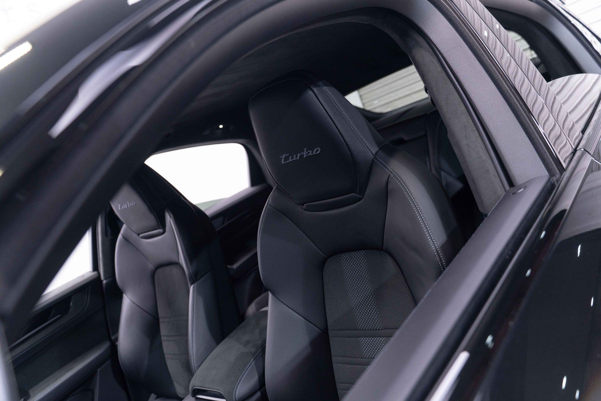 Porsche Cayenne 4.0 V8 E-Hybrid 25.9kWh Turbo TiptronicS 4WD Euro 6 (s/s) 5dr 5dr Automatic 2026