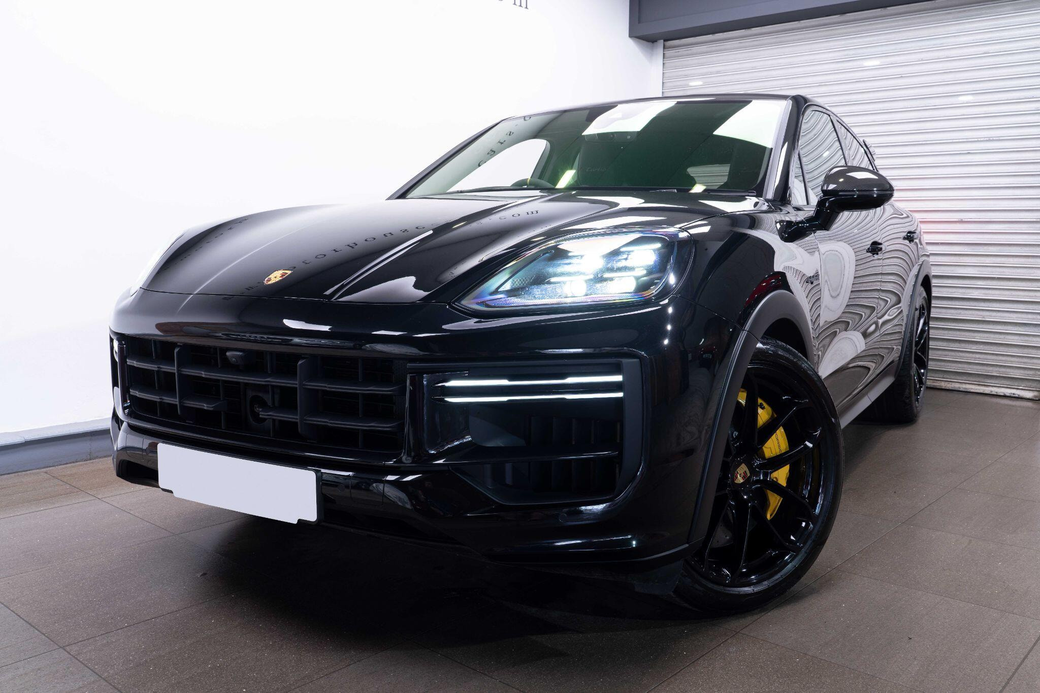 Porsche Cayenne 4.0 V8 E-Hybrid 25.9kWh Turbo TiptronicS 4WD Euro 6 (s/s) 5dr 5dr Automatic 2026