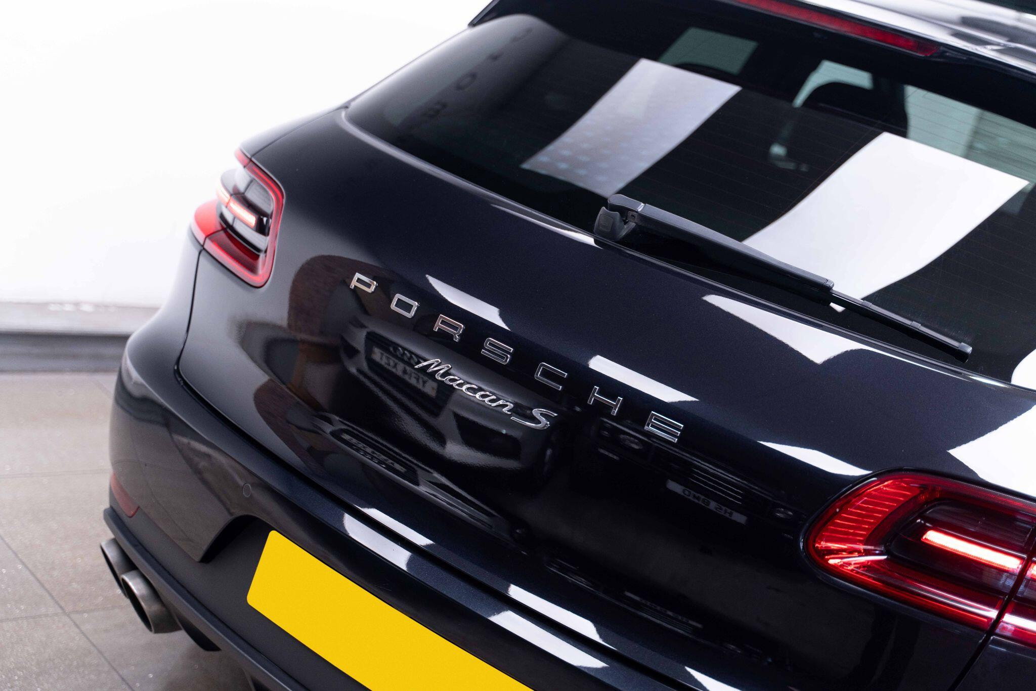 Porsche Macan 3.0 V6 S PDK 4WD Euro 6 (s/s) 5dr 5dr Automatic 2026