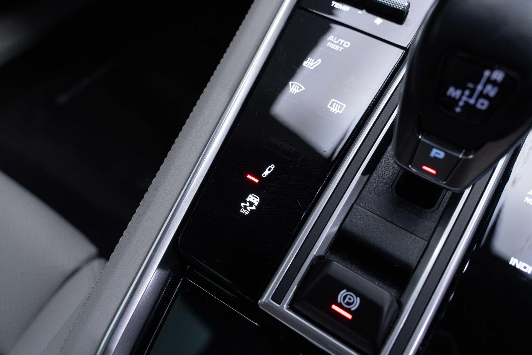 Porsche Panamera 2.9 V6 E-Hybrid 17.9kWh 4S Saloon PDK 4WD Euro 6 (s/s) 5dr (7.2 kW Charger) 5dr Automatic 2026