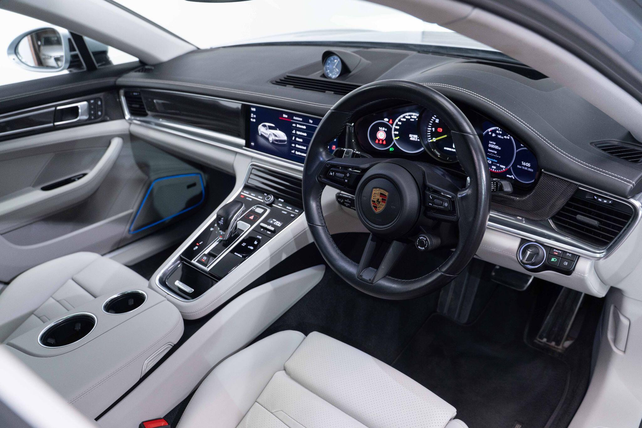 Porsche Panamera 2.9 V6 E-Hybrid 17.9kWh 4S Saloon PDK 4WD Euro 6 (s/s) 5dr (7.2 kW Charger) 5dr Automatic 2026