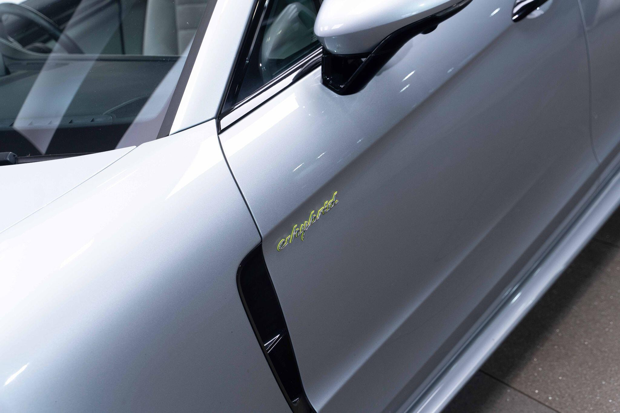 Porsche Panamera 2.9 V6 E-Hybrid 17.9kWh 4S Saloon PDK 4WD Euro 6 (s/s) 5dr (7.2 kW Charger) 5dr Automatic 2026