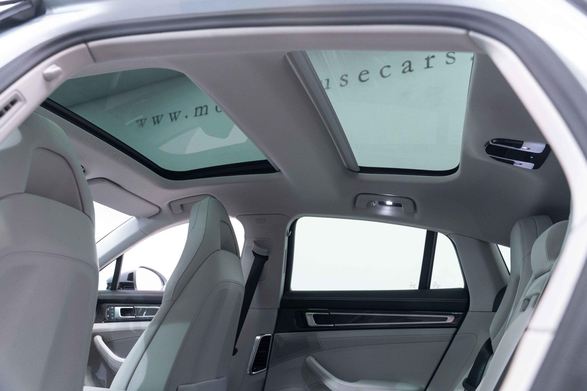 Porsche Panamera 2.9 V6 E-Hybrid 17.9kWh 4S Saloon PDK 4WD Euro 6 (s/s) 5dr (7.2 kW Charger) 5dr Automatic 2026