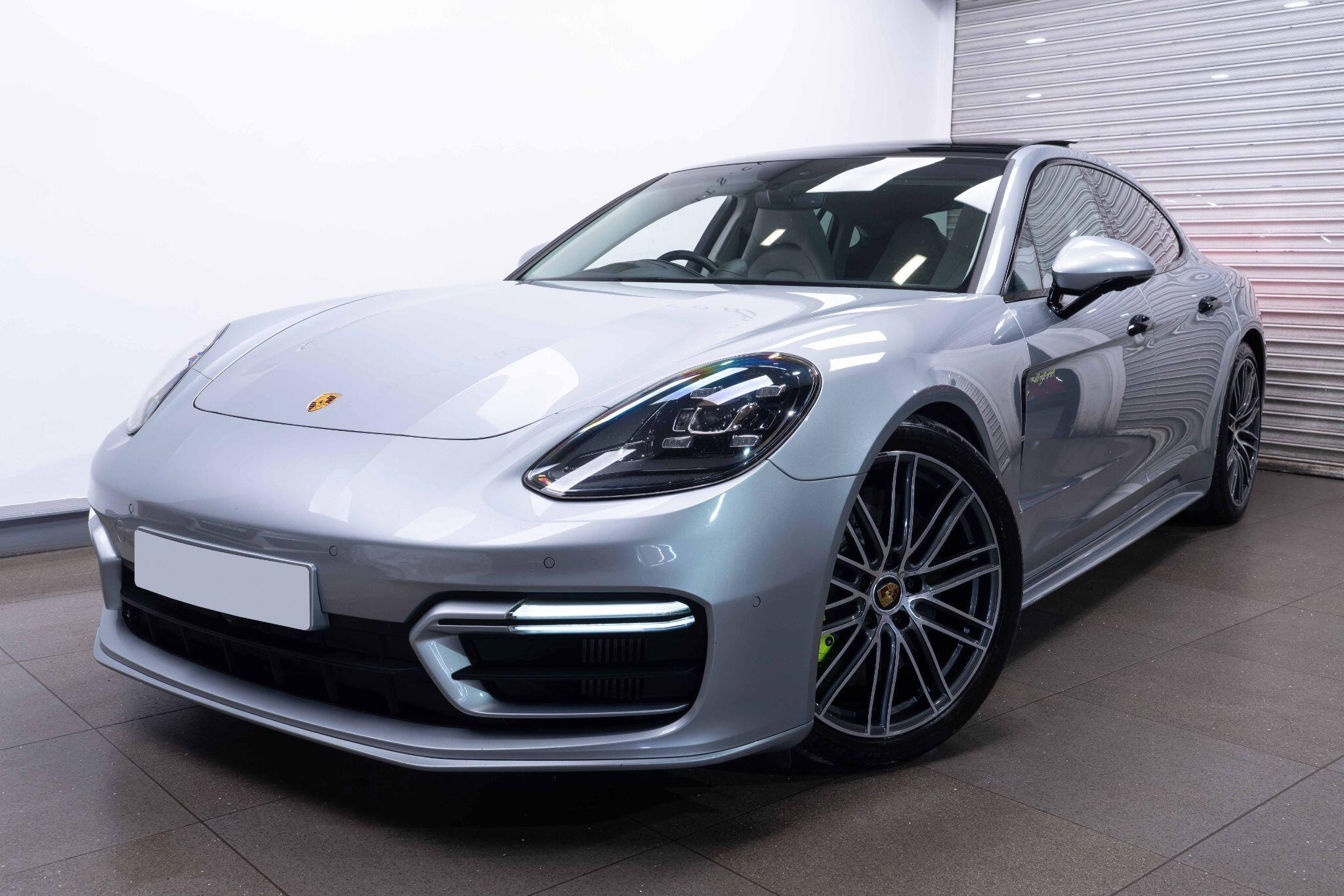 Porsche Panamera 2.9 V6 E-Hybrid 17.9kWh 4S Saloon PDK 4WD Euro 6 (s/s) 5dr (7.2 kW Charger) 5dr Automatic 2026