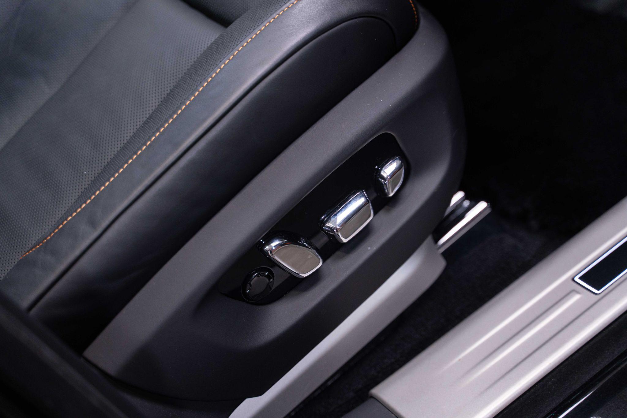 Rolls-Royce Ghost 6.75 V12 Black Badge Auto 4WD Euro 6 4dr 4dr Automatic 2026