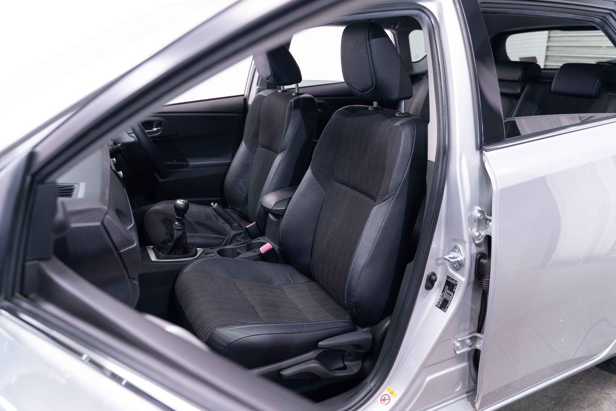 Toyota Auris 1.6 V-Matic Excel Euro 5 5dr 5dr Manual 2026