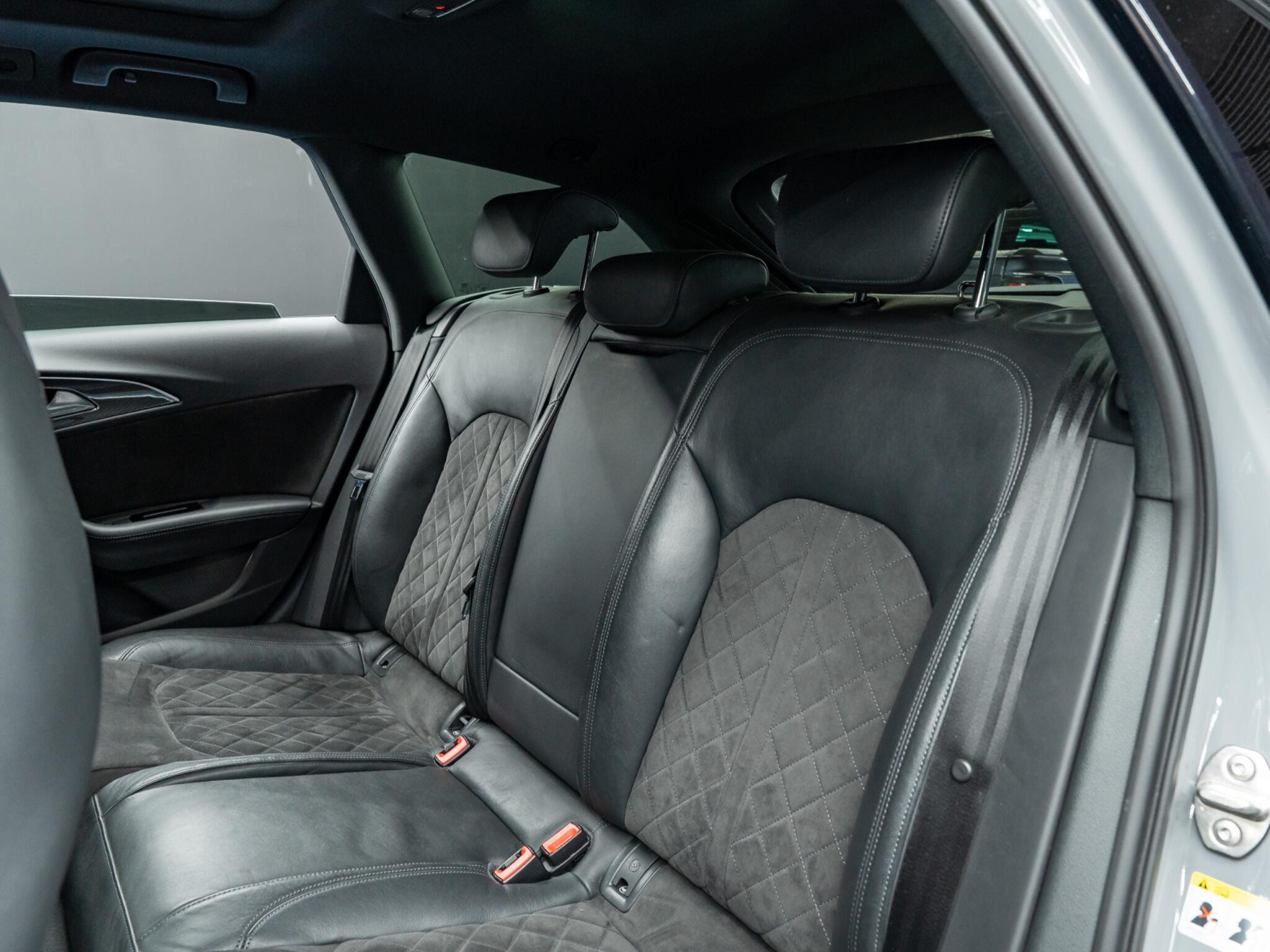 Audi RS6 Avant 4.0 TFSI V8 Performance Tiptronic quattro Euro 6 (s/s) 5dr 5dr Automatic 2026