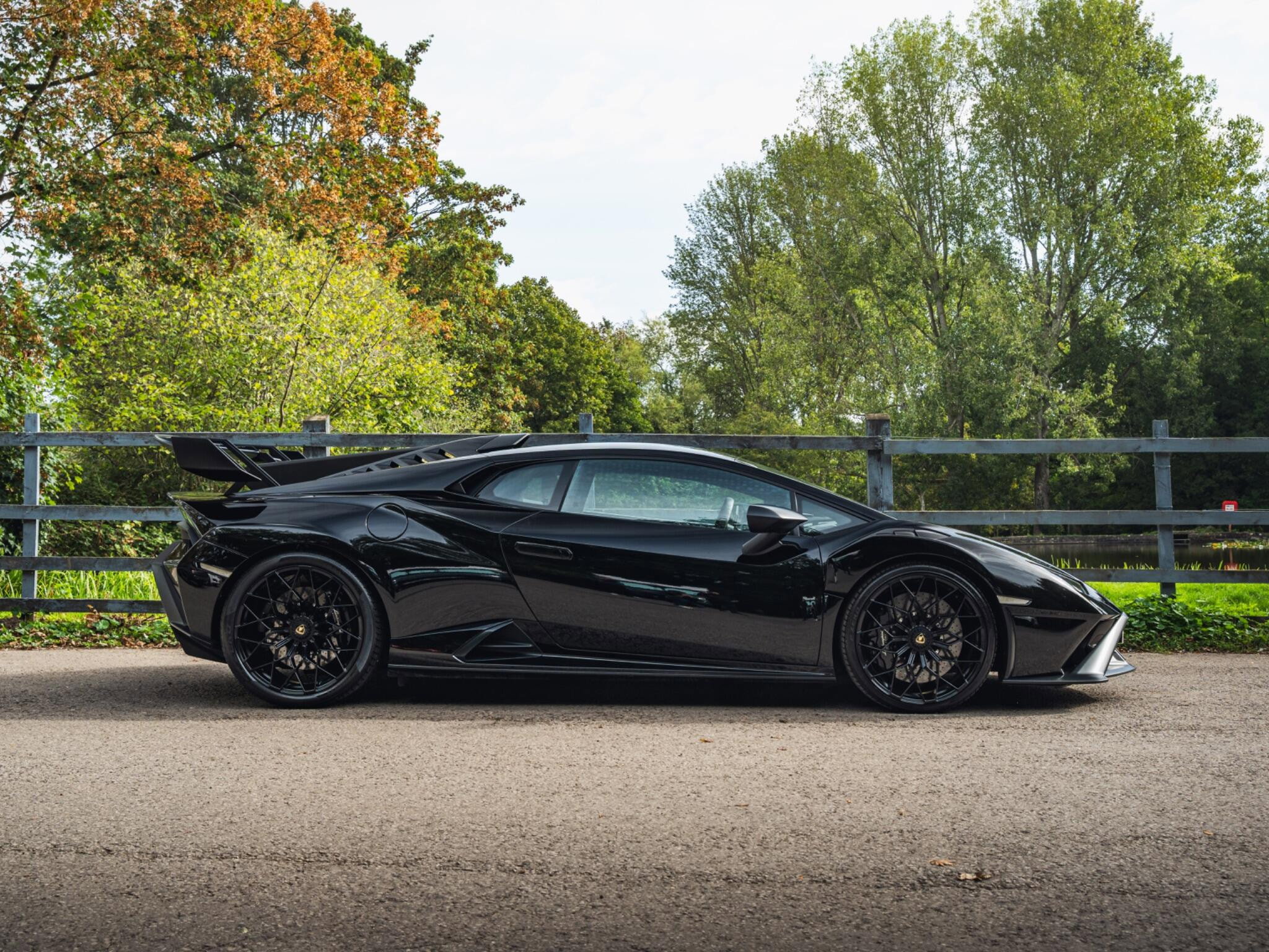 Lamborghini Huracan 5.2 V10 LP 640-2 STO LDF Euro 6 (s/s) 2dr 2dr Automatic 2026