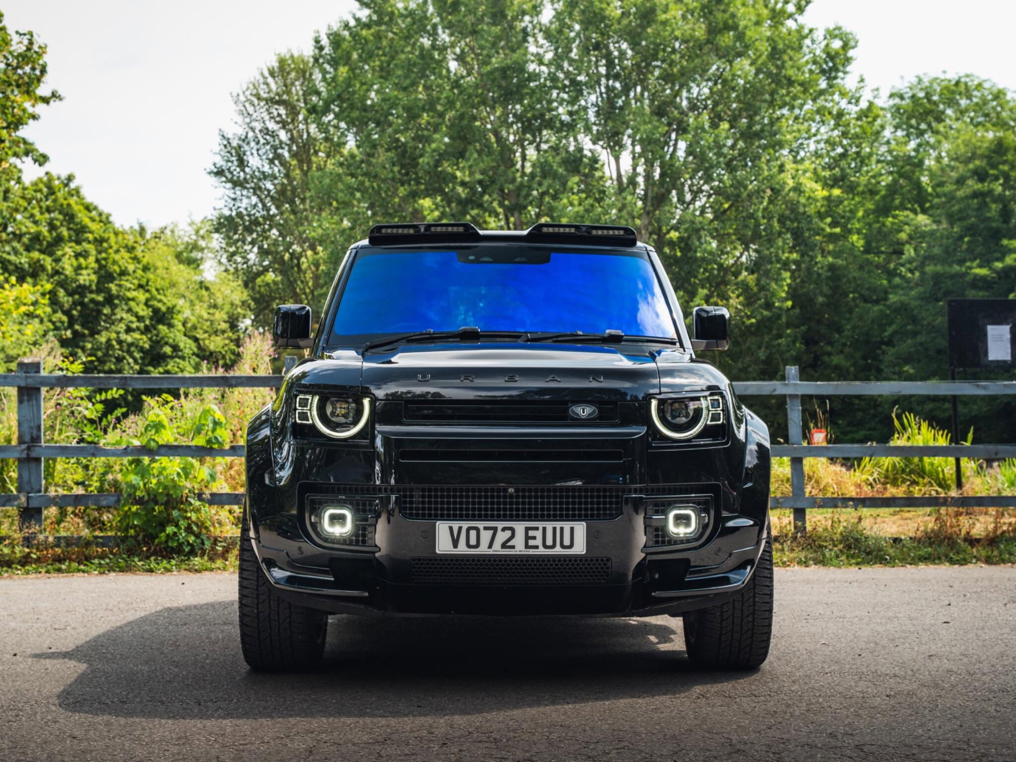 Land Rover Defender 90 3.0 D250 MHEV HSE Auto 4WD Euro 6 (s/s) 3dr 3dr Automatic 2026