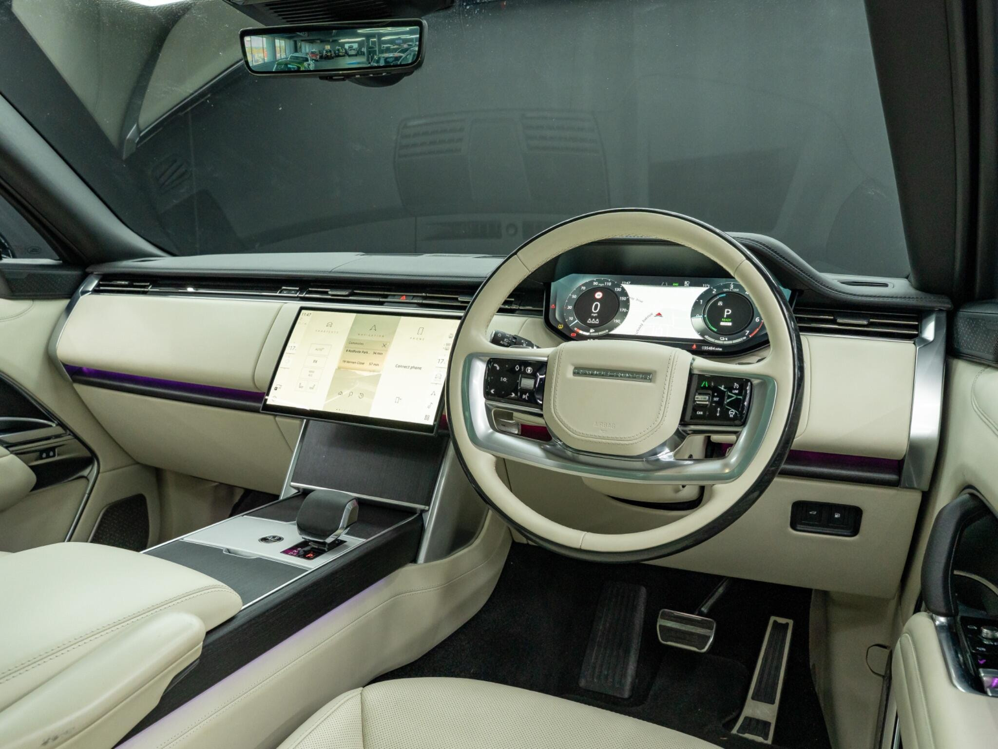 Land Rover Range Rover 3.0 P550e 38.2kWh Autobiography Auto 4WD Euro 6 (s/s) 5dr 5dr Automatic 2026