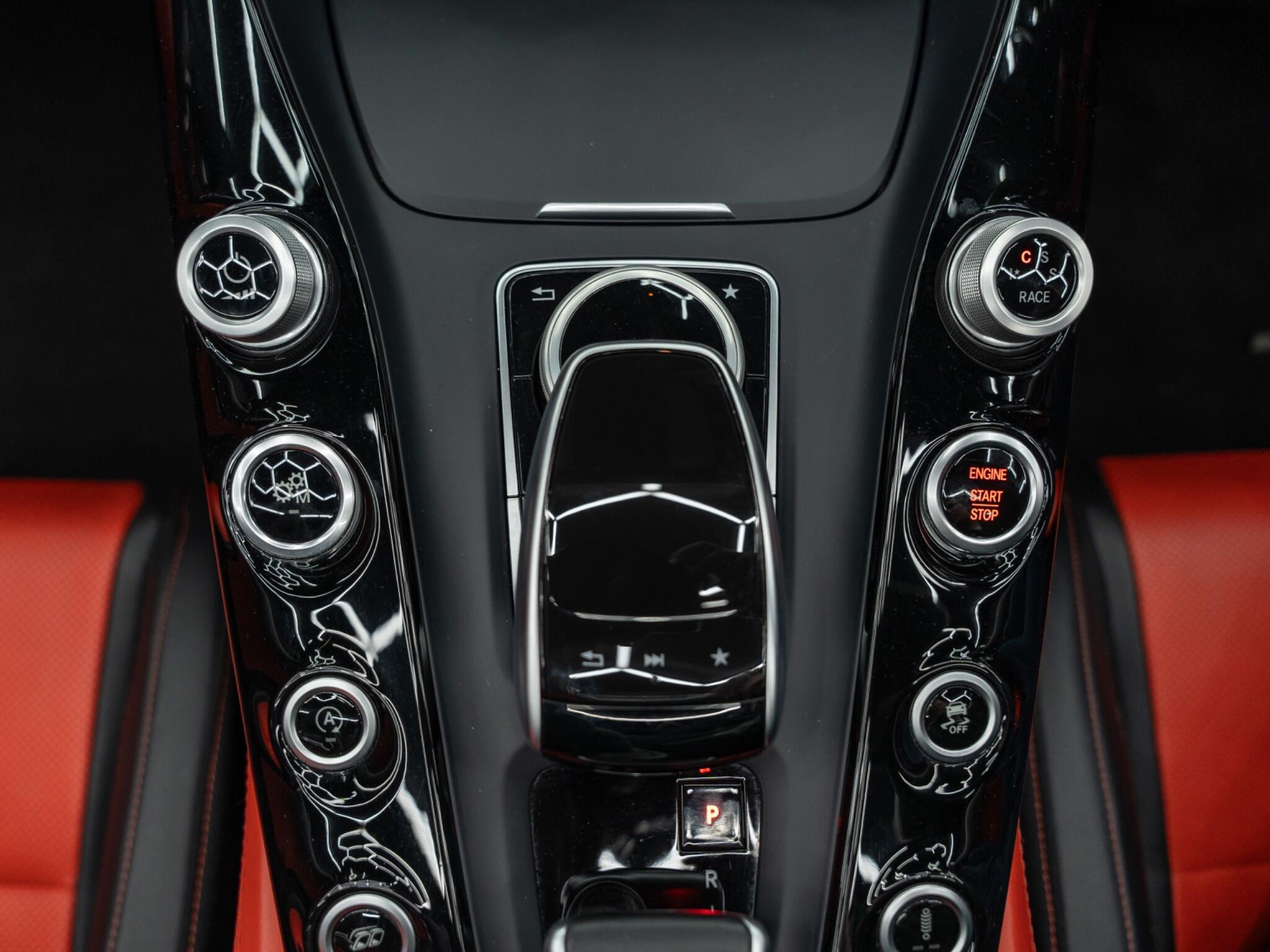 Mercedes-Benz AMG GT 4.0 V8 BiTurbo C Roadster SpdS DCT Euro 6 (s/s) 2dr 2dr Automatic 2026