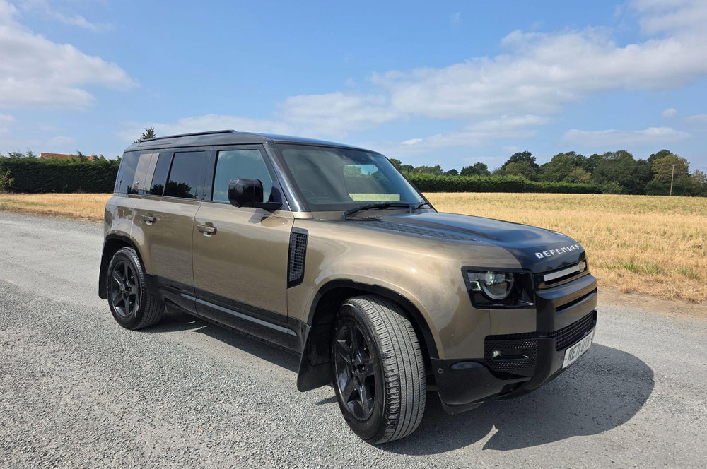Land Rover DEFENDER 110