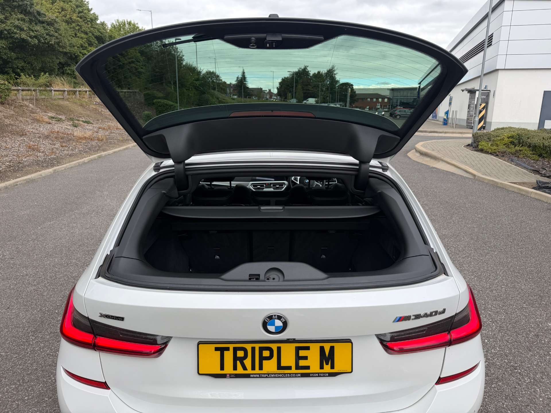 BMW 3 Series 3.0 M340d xDrive MHEV Auto 4WD 5dr 5dr Automatic 2026