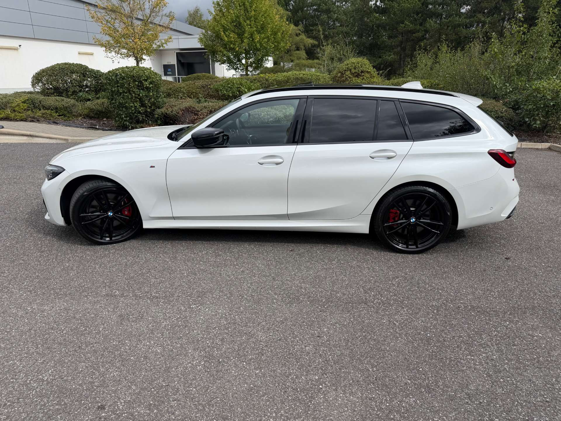BMW 3 Series 3.0 M340d xDrive MHEV Auto 4WD 5dr 5dr Automatic 2026