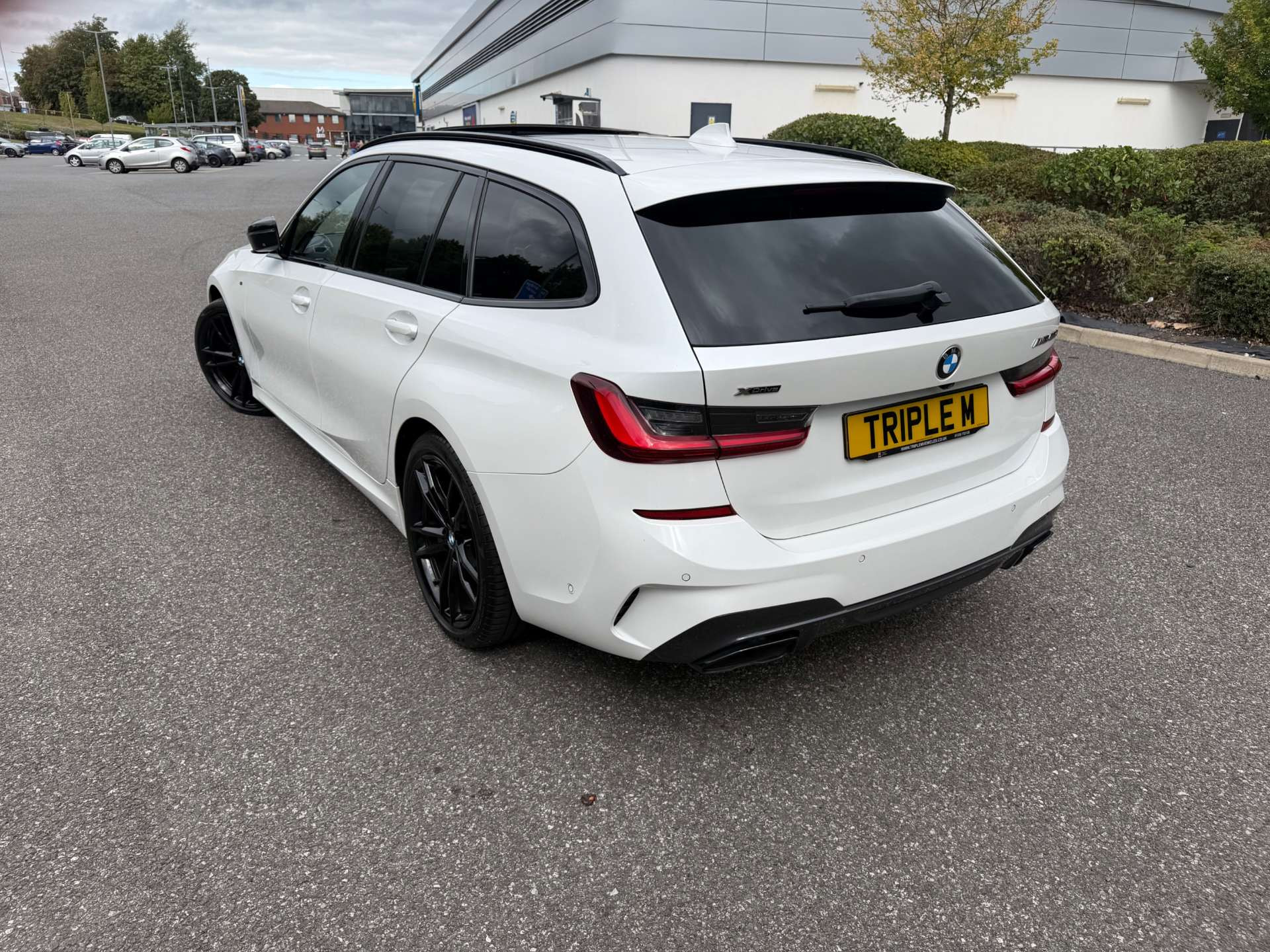 BMW 3 Series 3.0 M340d xDrive MHEV Auto 4WD 5dr 5dr Automatic 2026