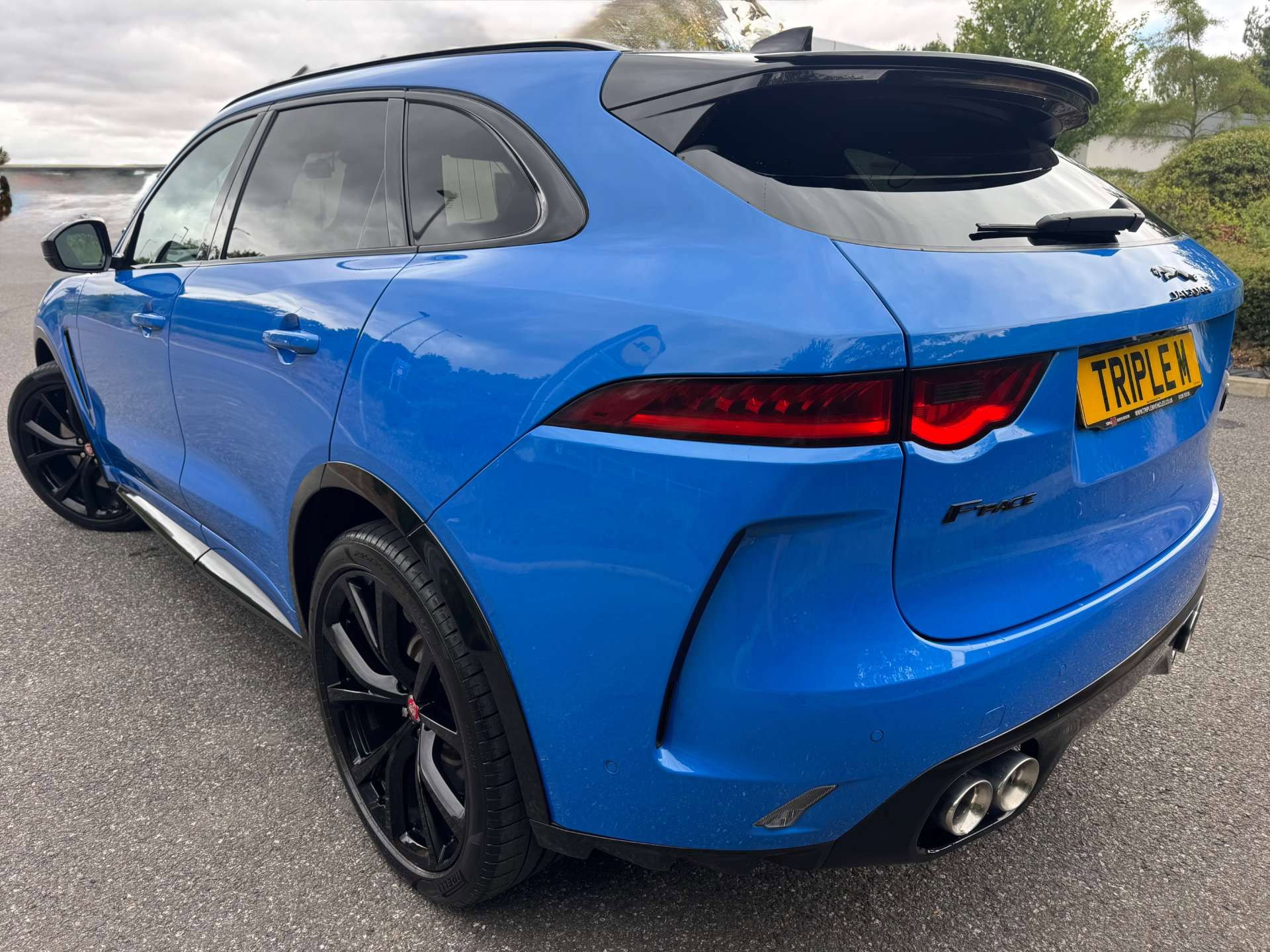 Jaguar F-PACE 5.0 F-PACE SVR AWD Auto 4WD 5dr 5dr Automatic 2026