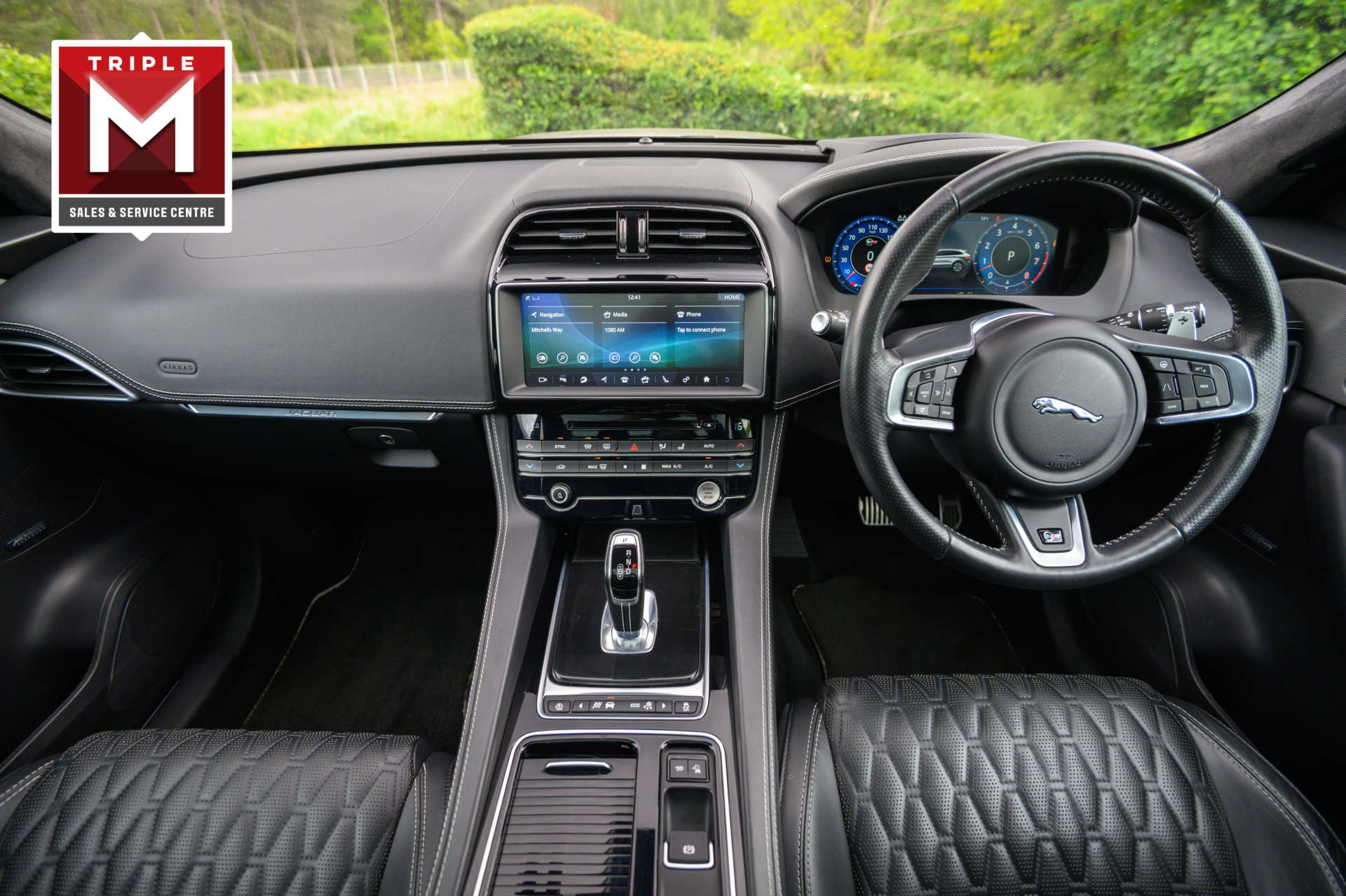 Jaguar F-PACE 5.0 F-PACE SVR AWD Auto 4WD 5dr 5dr Automatic 2026