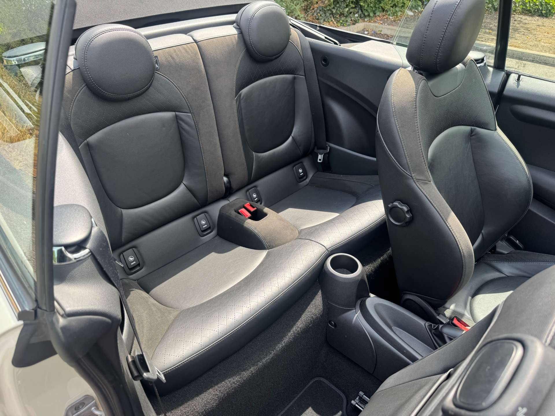 MINI Convertible 1.5 Cooper 2dr 2dr Manual 2026