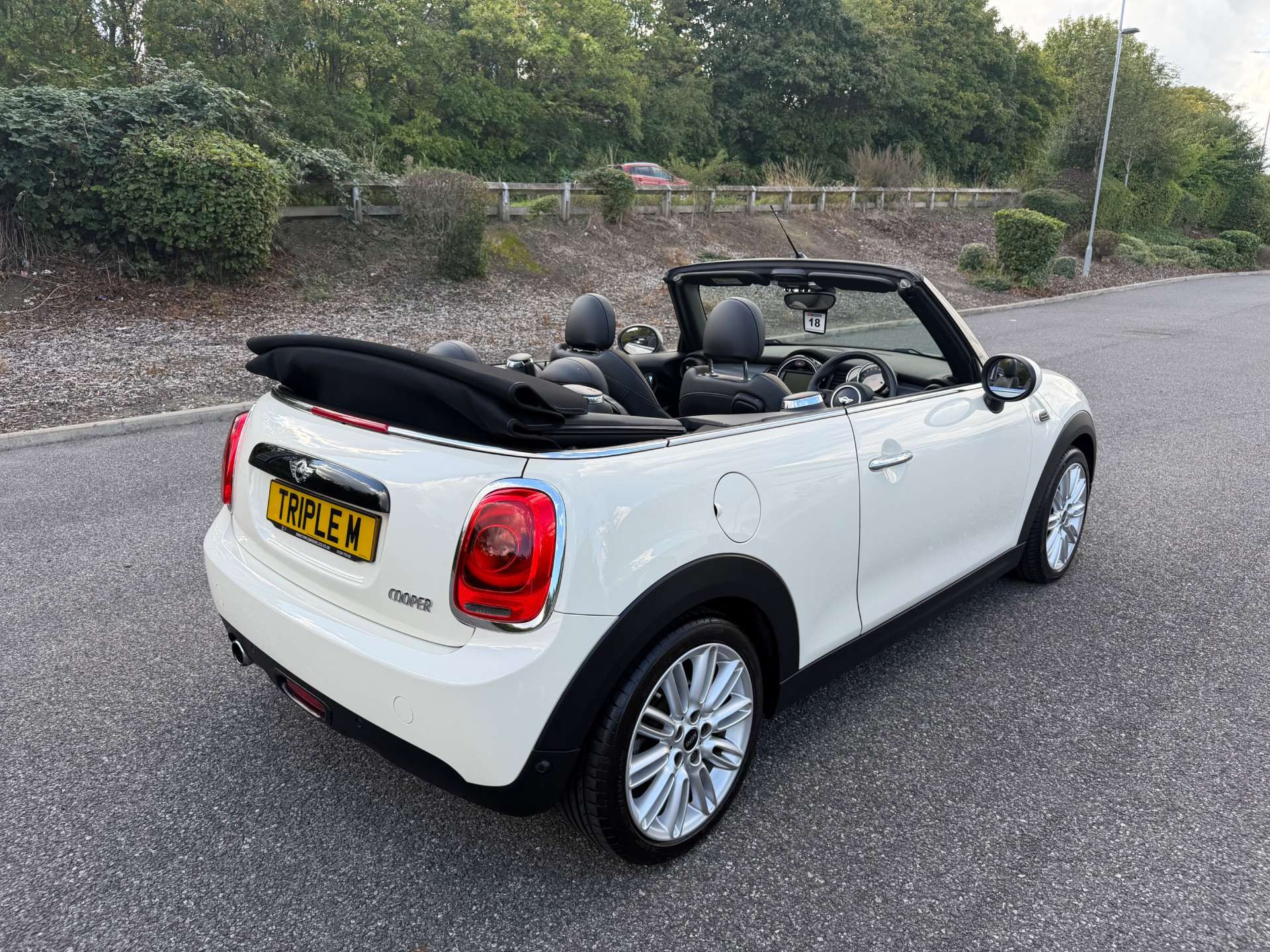 MINI Convertible 1.5 Cooper 2dr 2dr Manual 2026