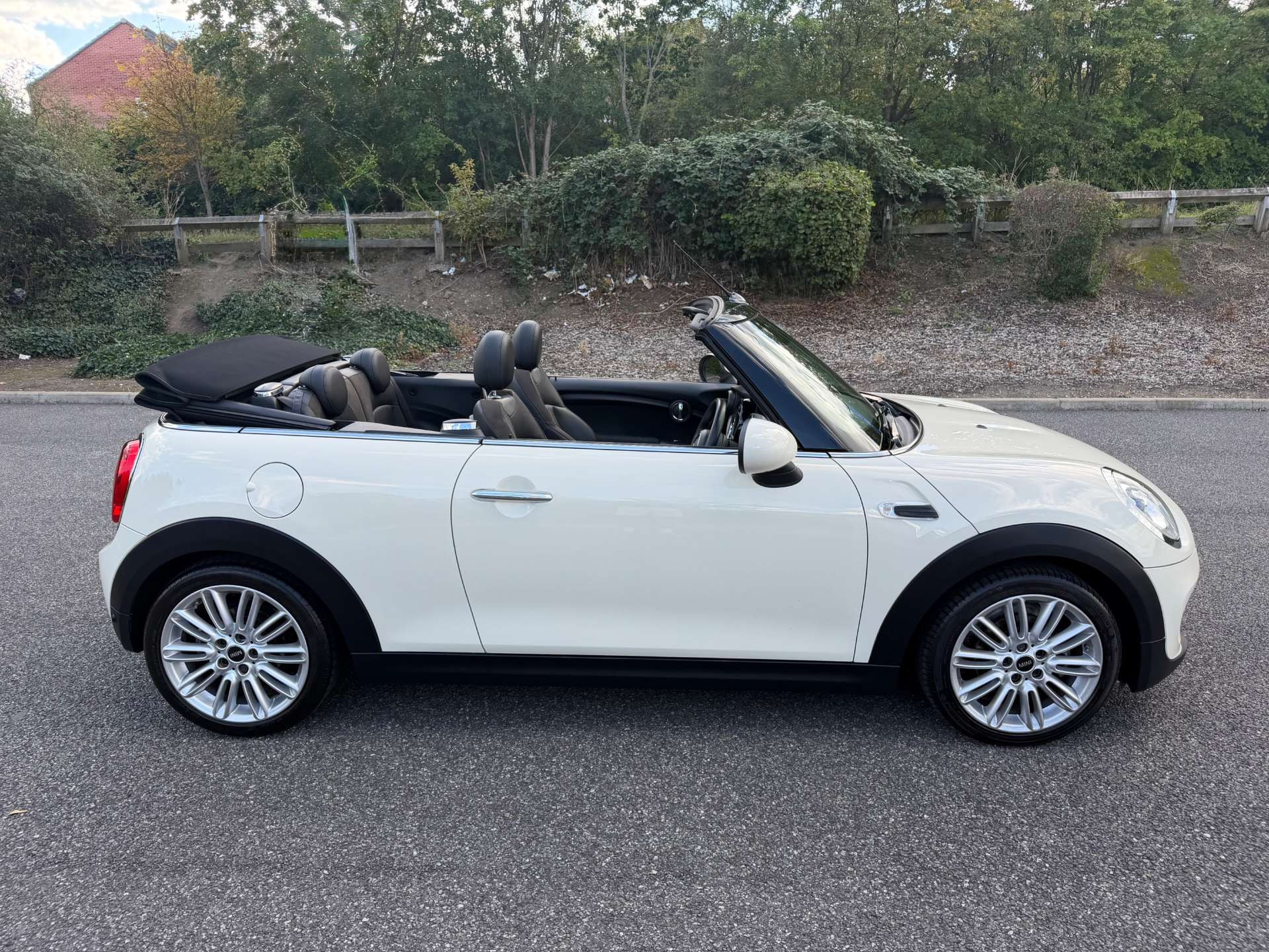 MINI Convertible 1.5 Cooper 2dr 2dr Manual 2026