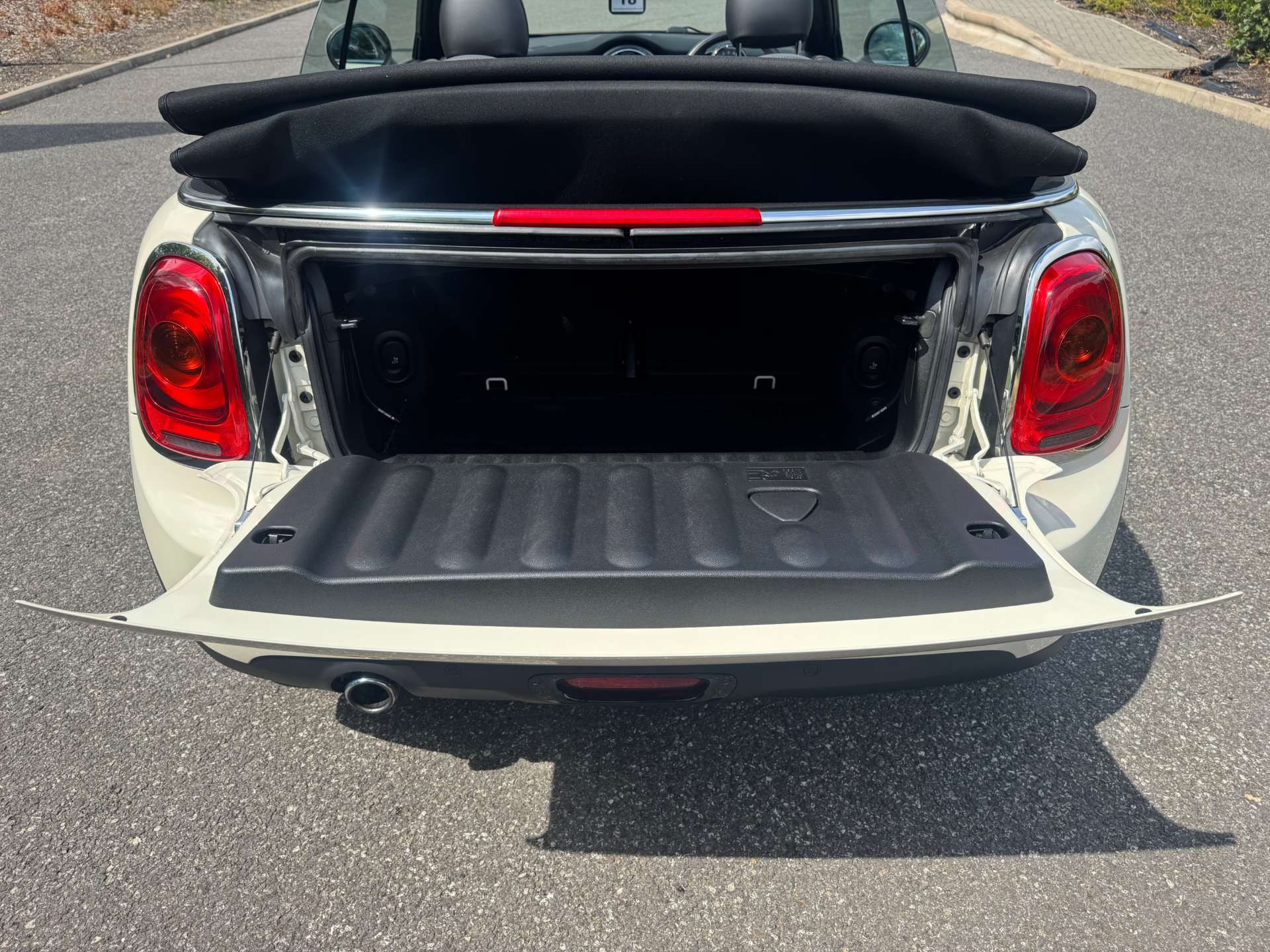 MINI Convertible 1.5 Cooper 2dr 2dr Manual 2026