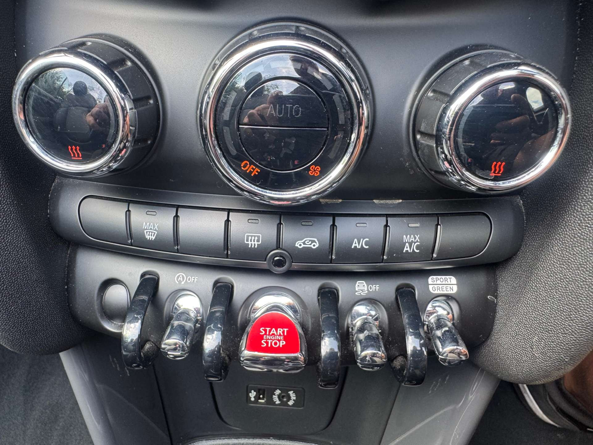 MINI Convertible 1.5 Cooper 2dr 2dr Manual 2026