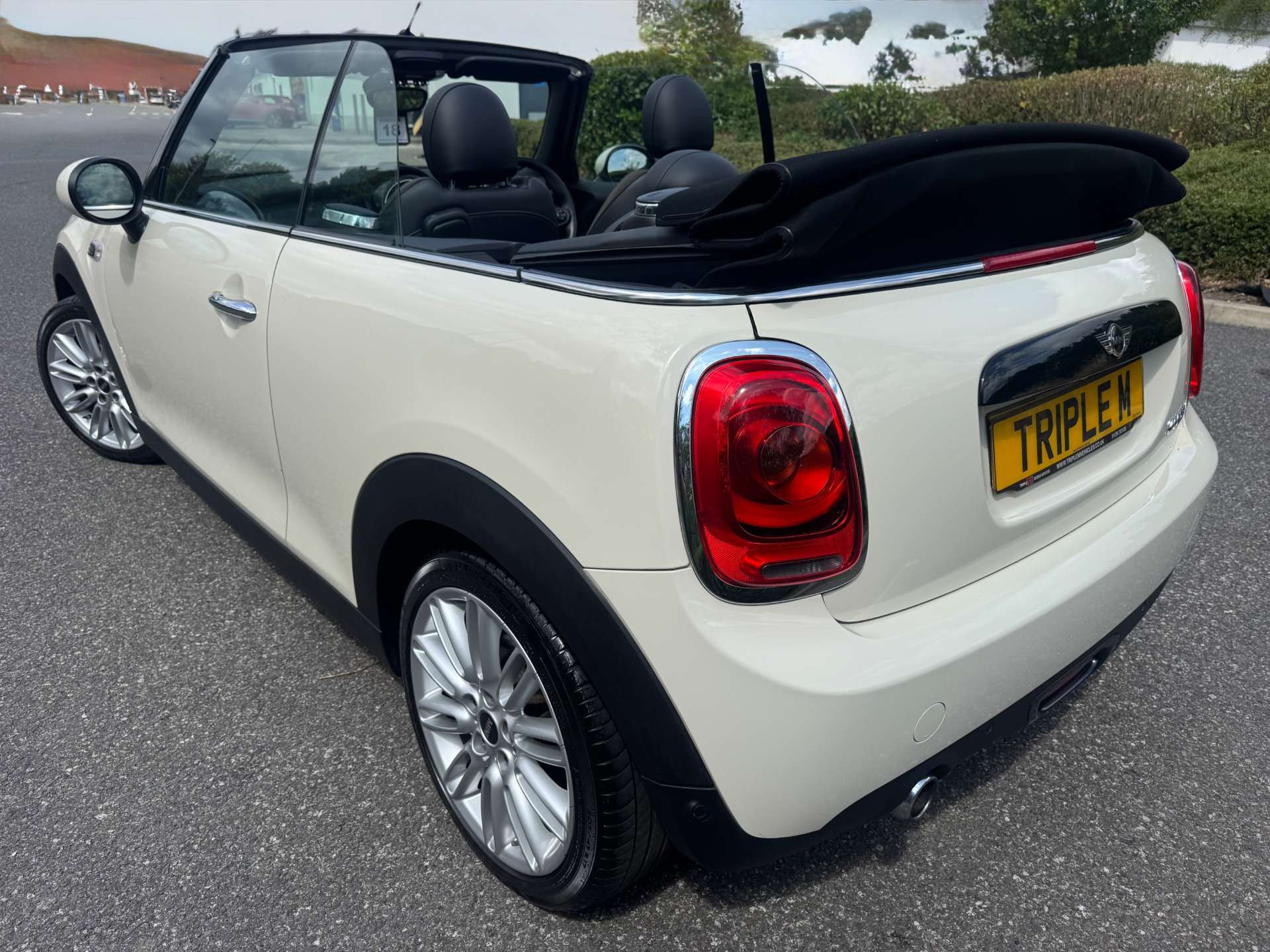 MINI Convertible 1.5 Cooper 2dr 2dr Manual 2026