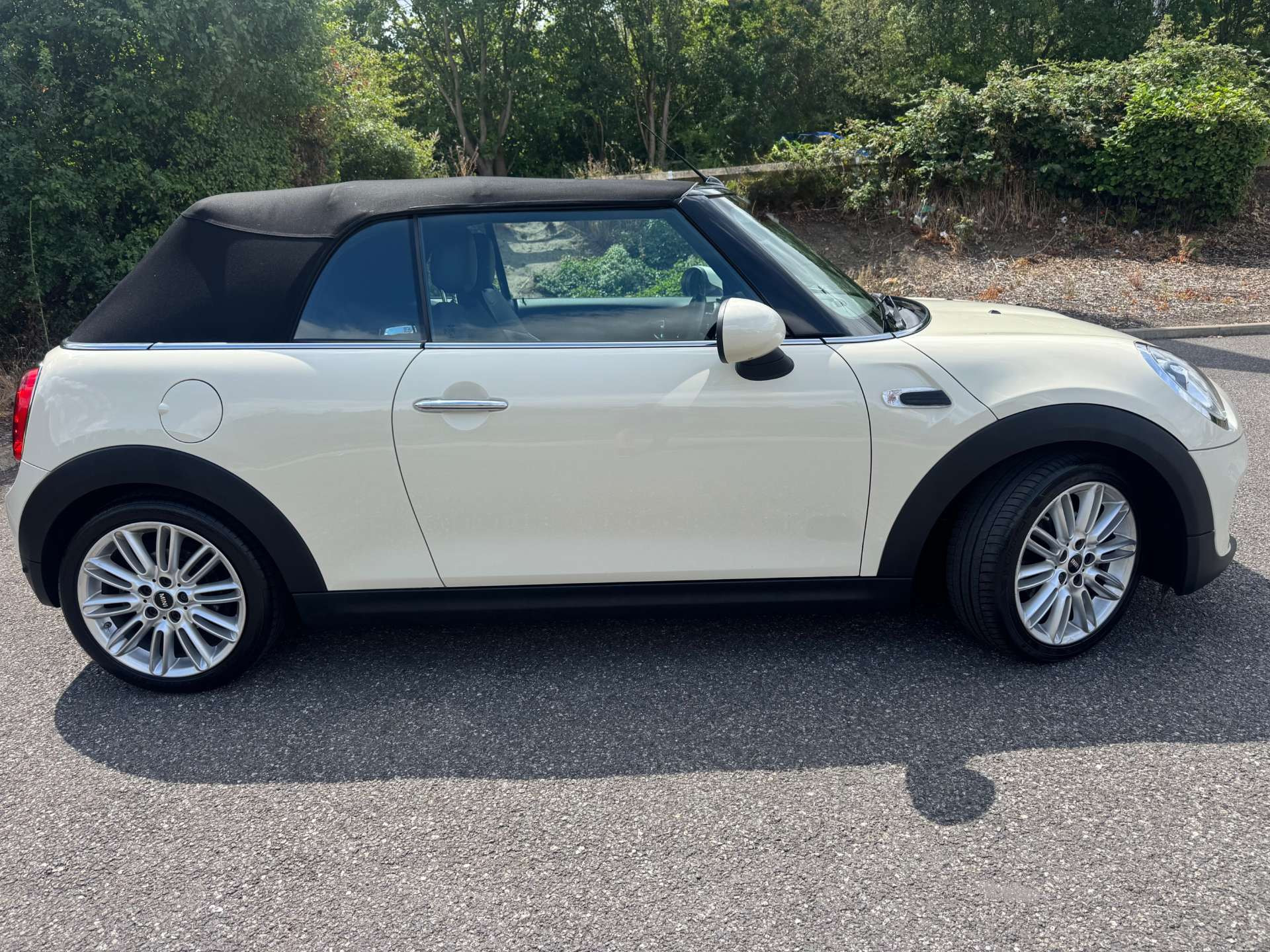 MINI Convertible 1.5 Cooper 2dr 2dr Manual 2026