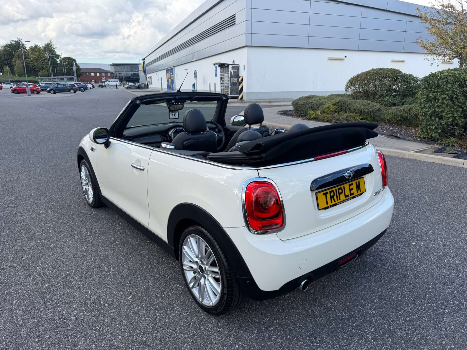 MINI Convertible 1.5 Cooper 2dr 2dr Manual 2026