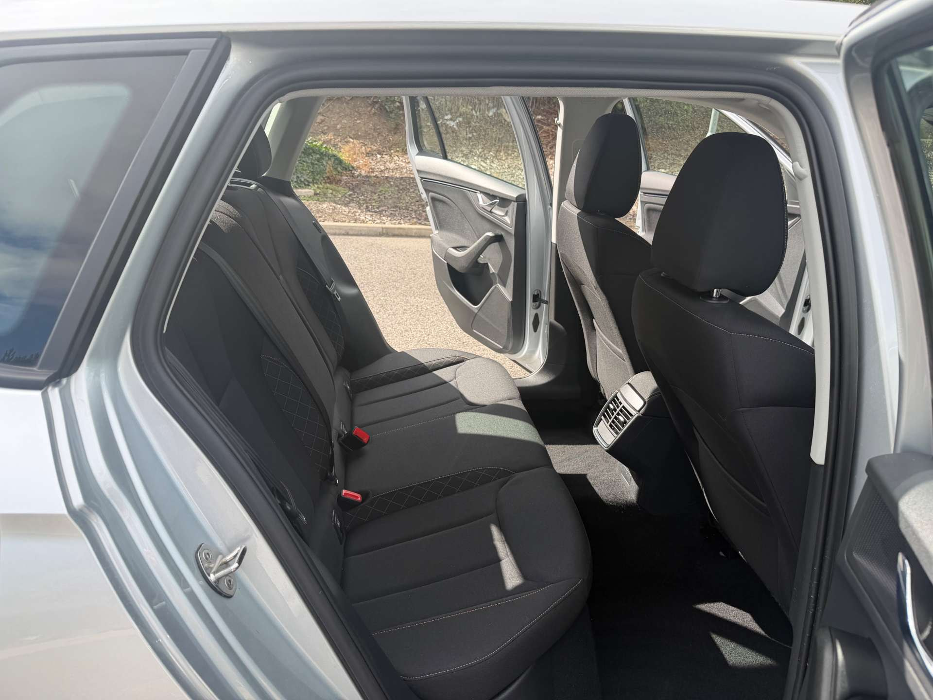 Skoda Kamiq 1.0 TSI SE SUV 5dr Petrol Manual Euro 6 (s/s) (115 ps) 5dr Manual 2026
