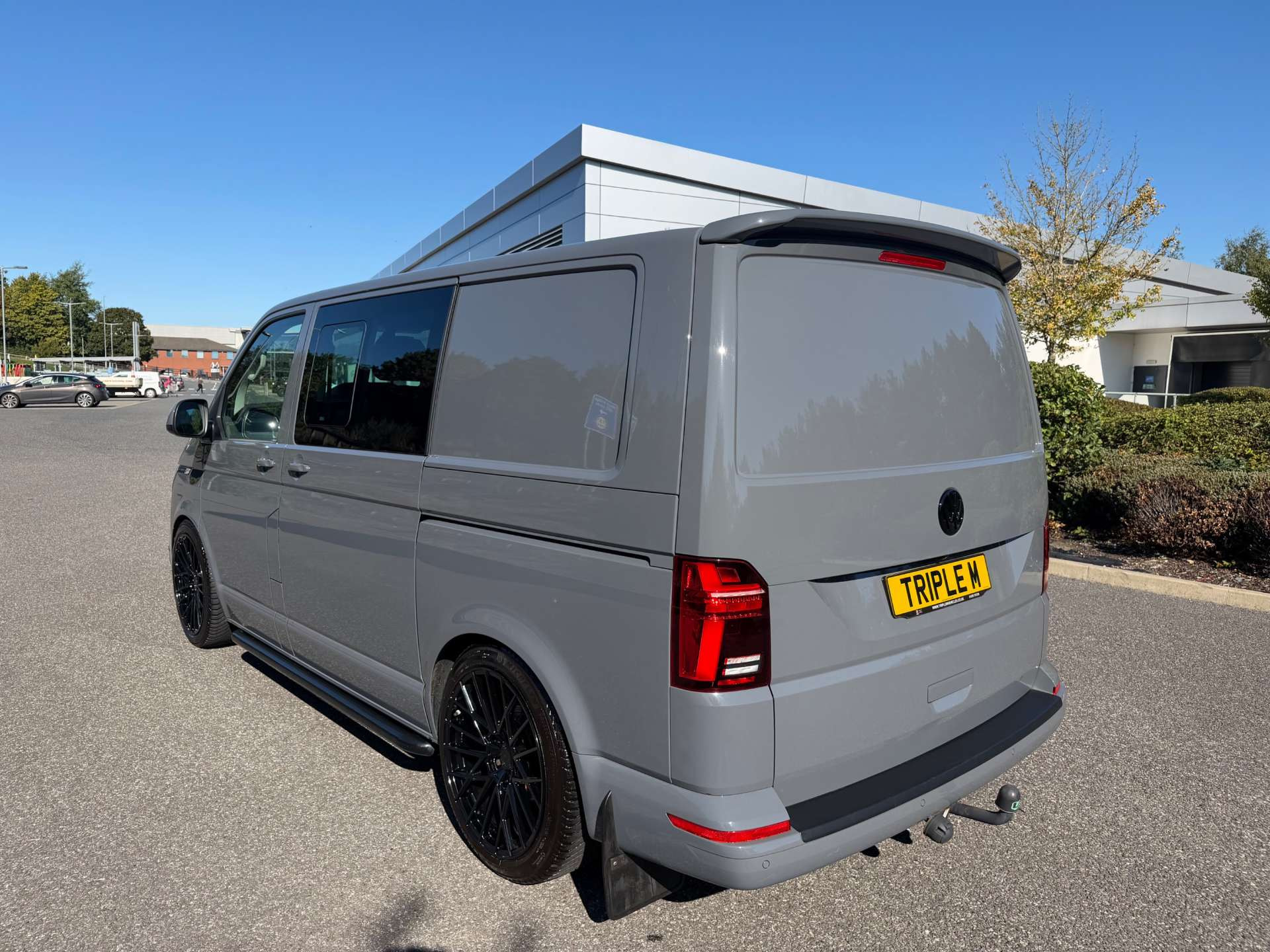 Volkswagen Transporter 2.0 BiTDI T32 Highline Kombi Double Cab 5dr Diesel DSG FWD SWB Euro 6 (s/s) (199 ps) 5dr Automatic 2026