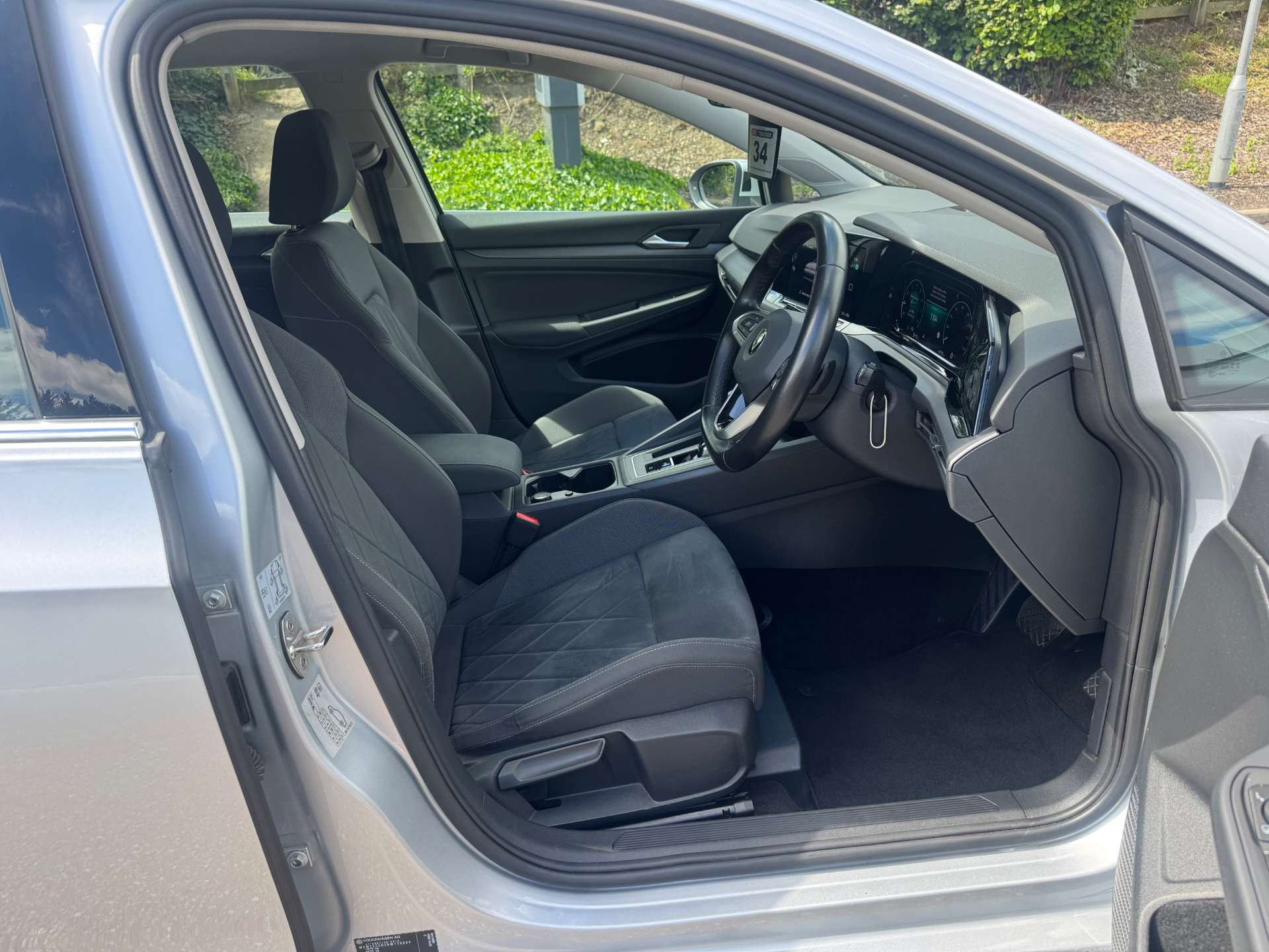Volkswagen Golf 1.5 Golf Style eTSI Semi-Auto 5dr 5dr Automatic 2026