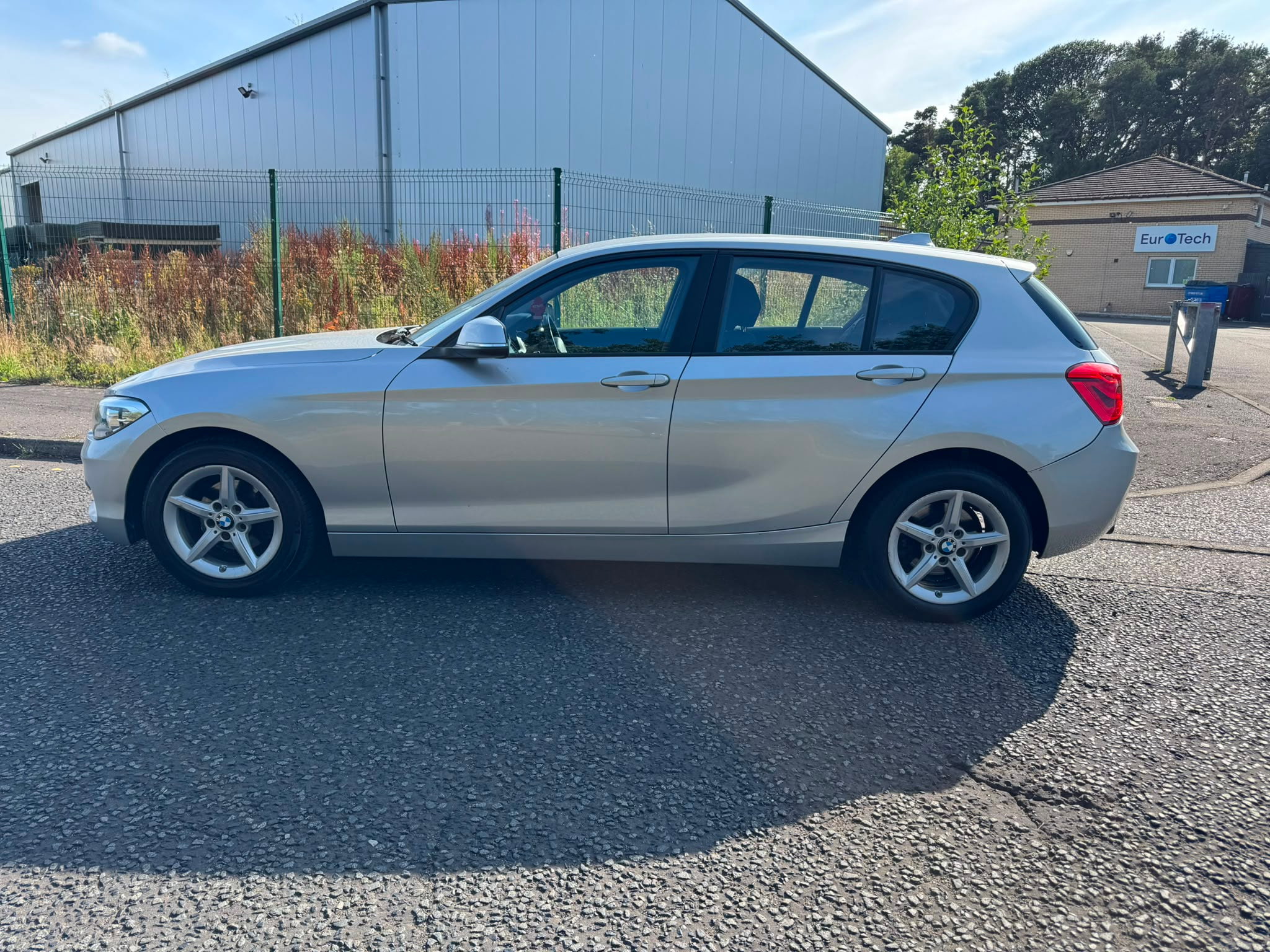 BMW 1 Series 1.5 118i GPF SE Hatchback 5dr Petrol Manual Euro 6 (s/s) (136 ps) 5dr Manual 2026