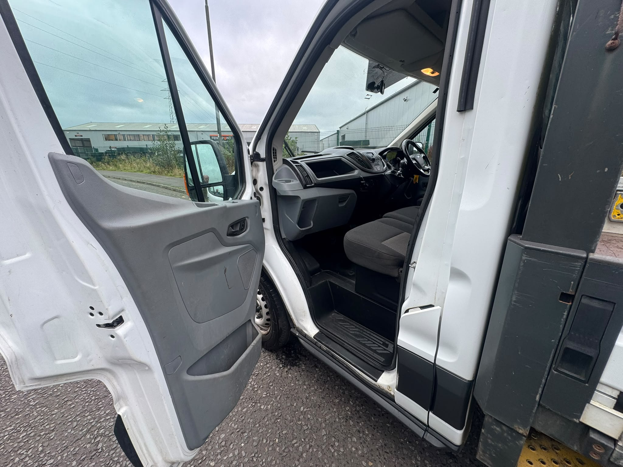 Ford Transit 2.0 350 EcoBlue Chassis Cab 2dr Diesel Manual FWD L3 H1 Euro 6 (130 ps) 2dr Manual 2026
