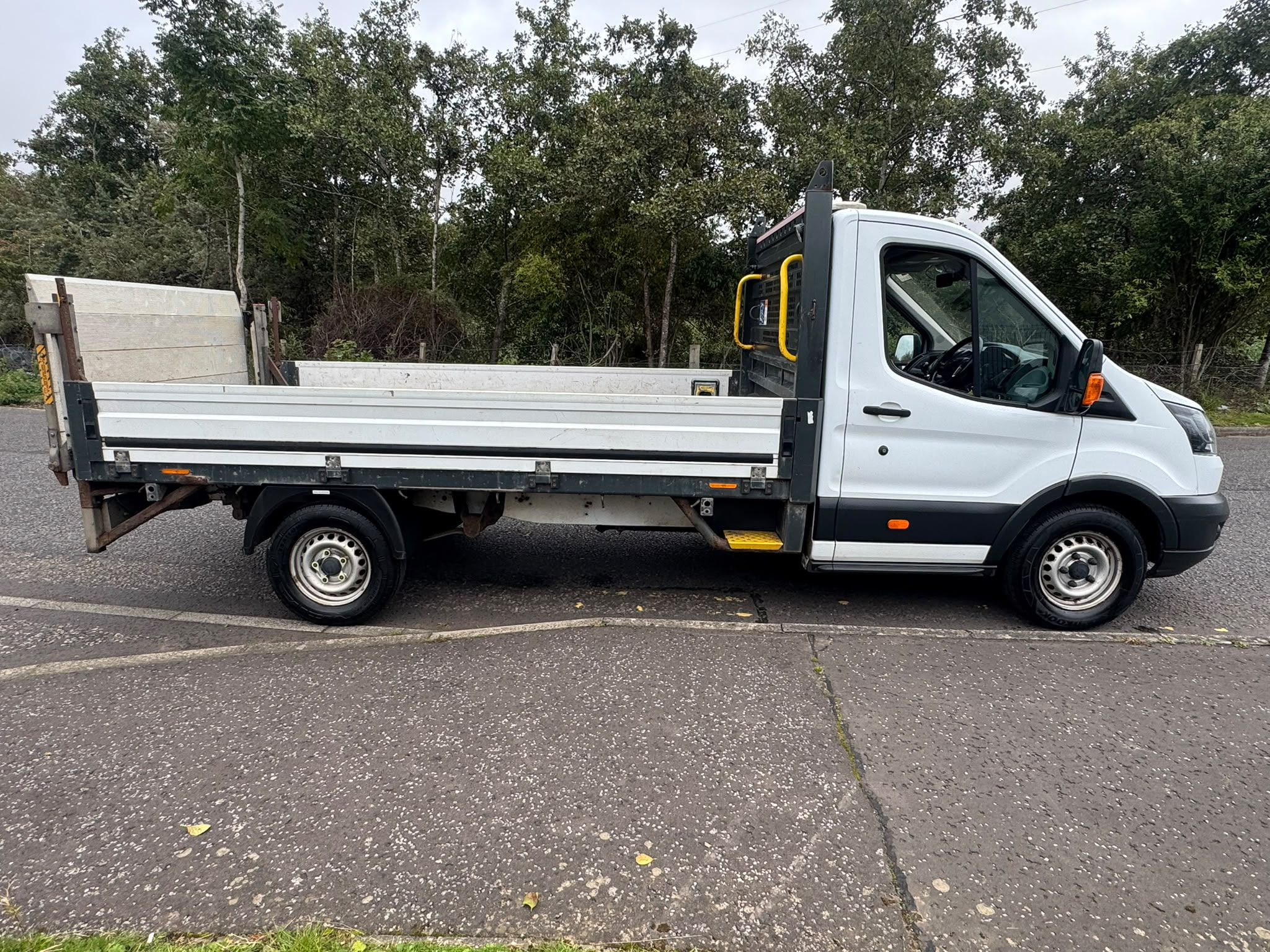 Ford Transit 2.0 350 EcoBlue Chassis Cab 2dr Diesel Manual FWD L3 H1 Euro 6 (130 ps) 2dr Manual 2026