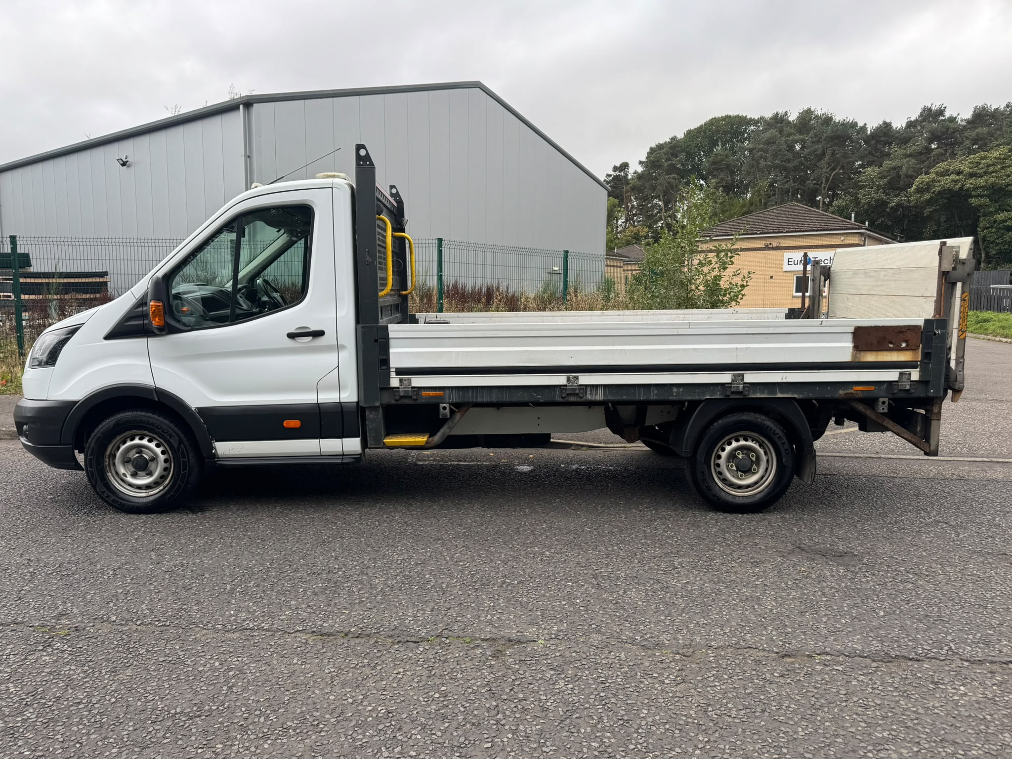 Ford Transit 2.0 350 EcoBlue Chassis Cab 2dr Diesel Manual FWD L3 H1 Euro 6 (130 ps) 2dr Manual 2026