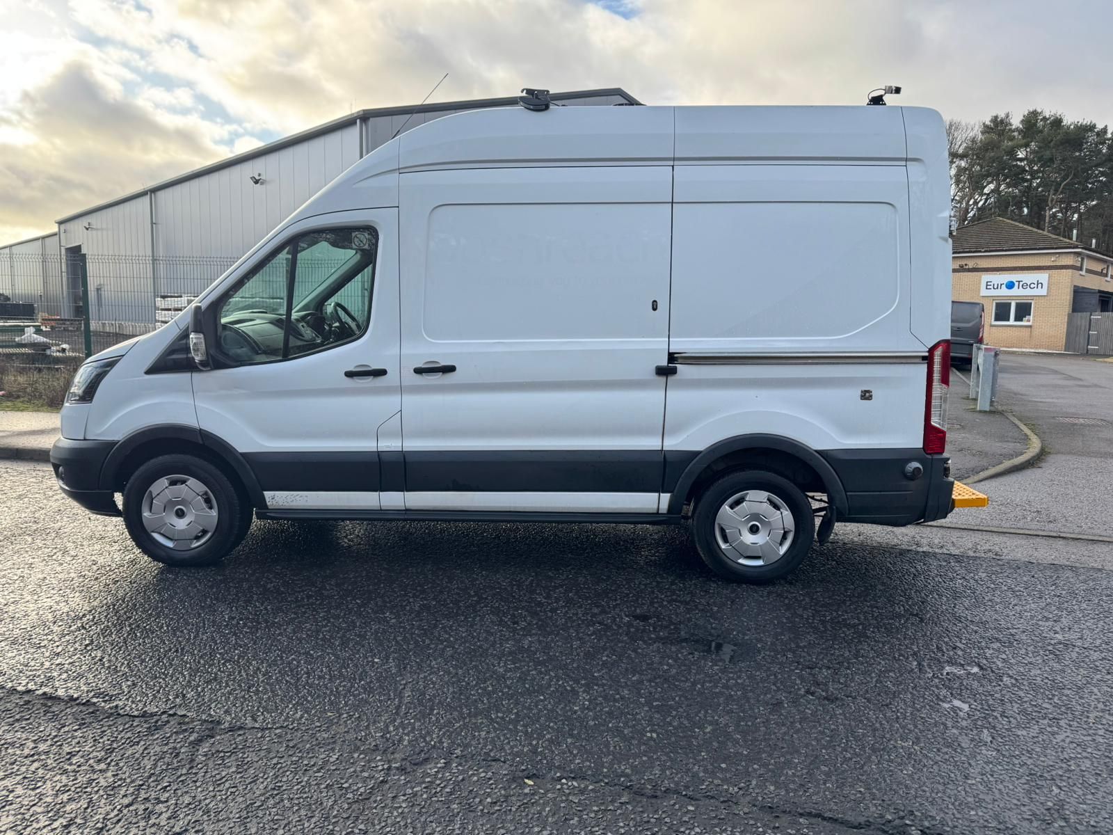 Ford Transit 2.0 350 EcoBlue Panel Van 5dr Diesel Manual FWD L2 H3 Euro 6 (130 ps) 5dr Manual 2026