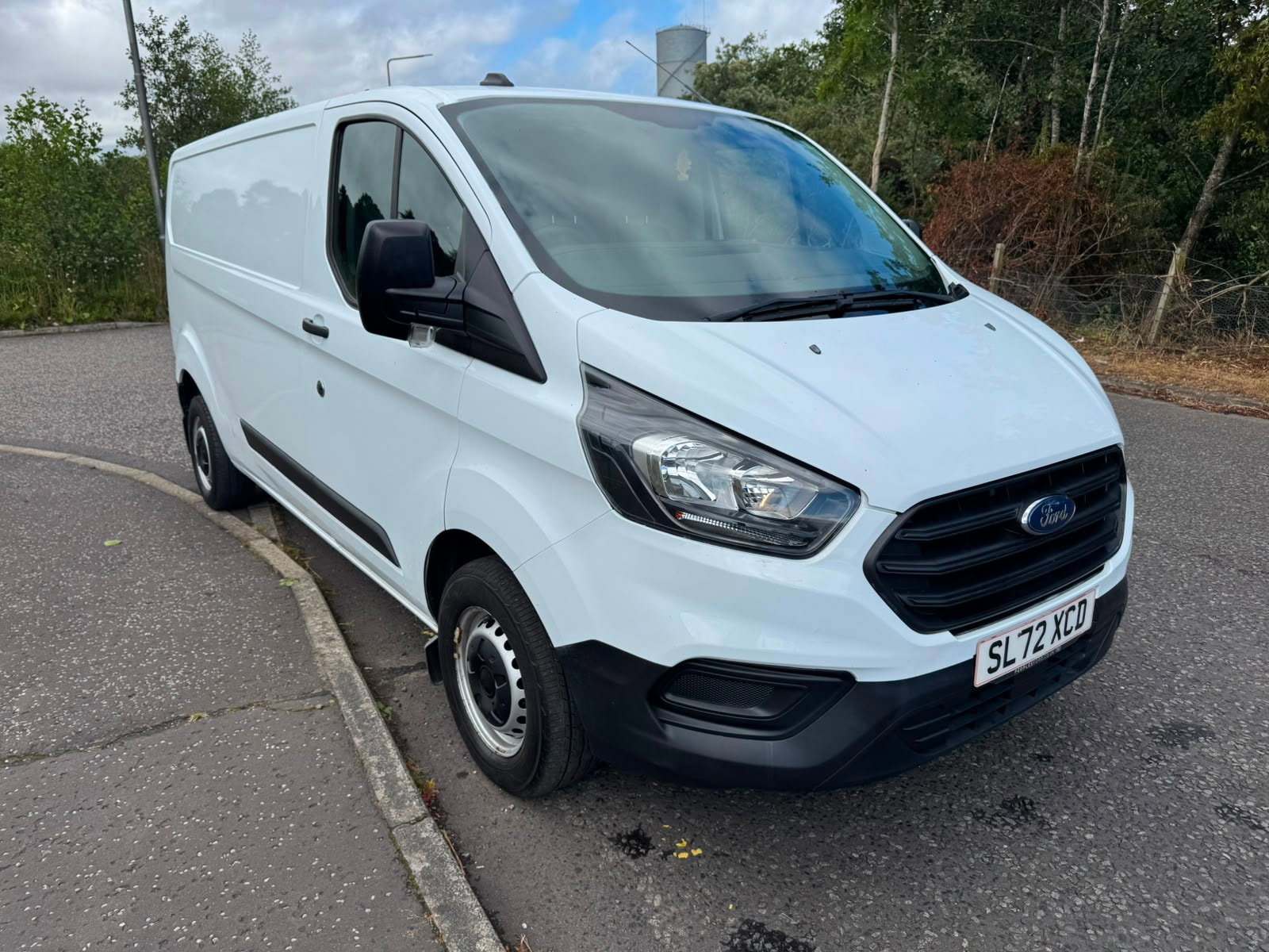 Ford Transit Custom 2.0 300 EcoBlue Leader Panel Van 5dr Diesel Manual L2 H1 Euro 6 (s/s) (105 ps) 5dr Manual 2026