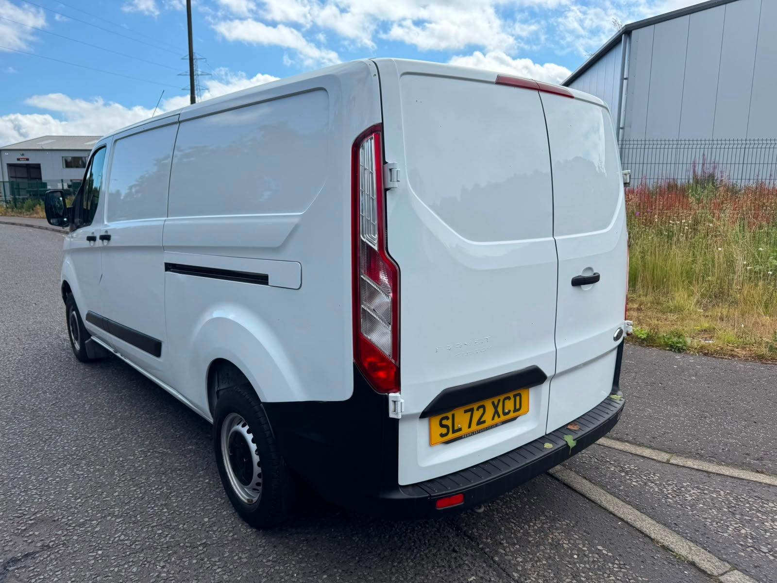 Ford Transit Custom 2.0 300 EcoBlue Leader Panel Van 5dr Diesel Manual L2 H1 Euro 6 (s/s) (105 ps) 5dr Manual 2026