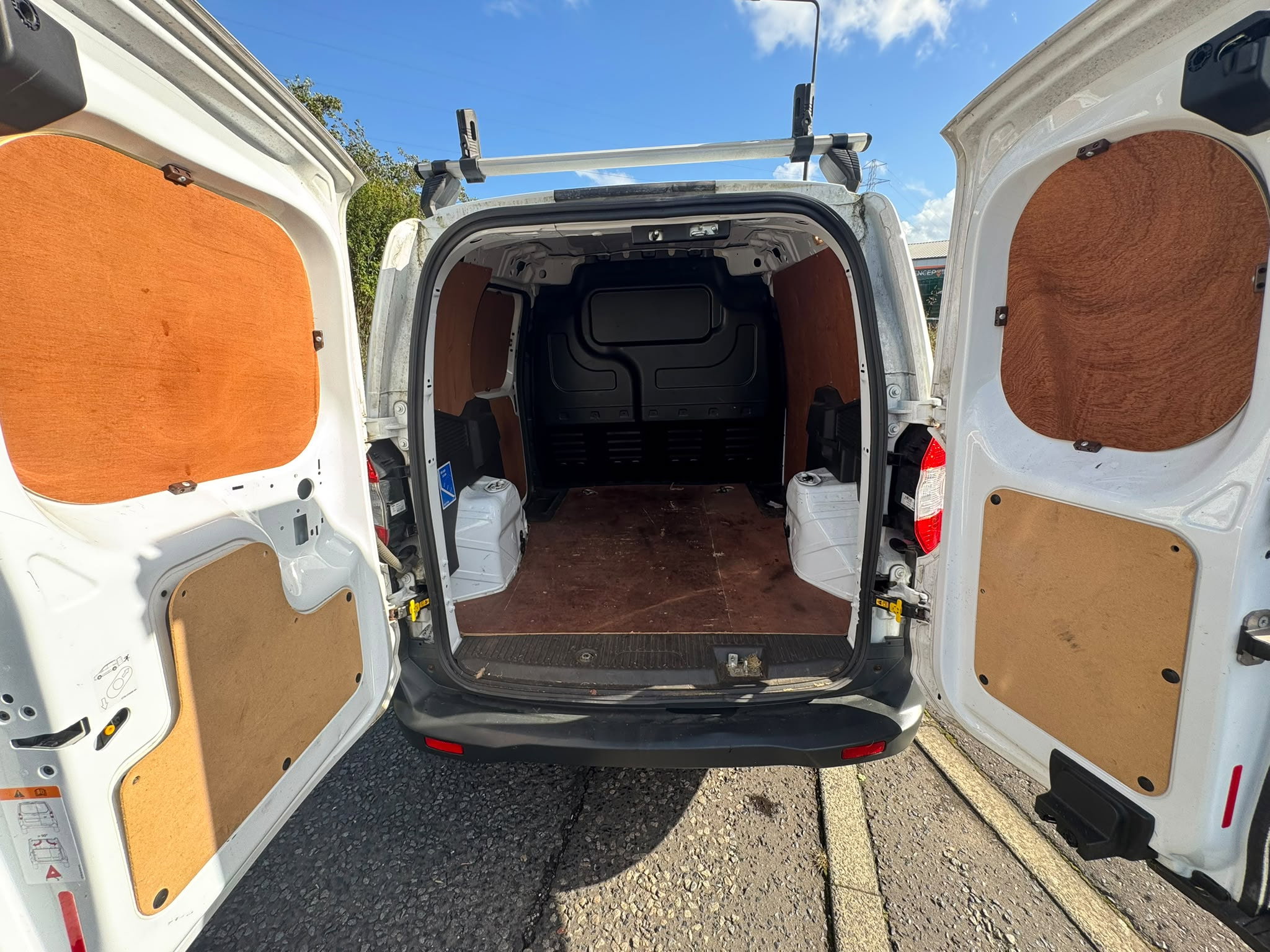 Ford Transit Courier 1.0 EcoBoost Leader Panel Van 5dr Petrol Manual L1 Euro 6 (s/s) (100 ps) 5dr Manual 2026