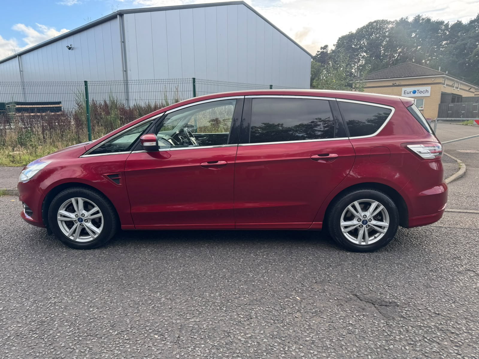 Ford S-Max 2.0 TDCi Titanium MPV 5dr Diesel Powershift Euro 6 (s/s) (150 ps) 5dr Automatic 2026
