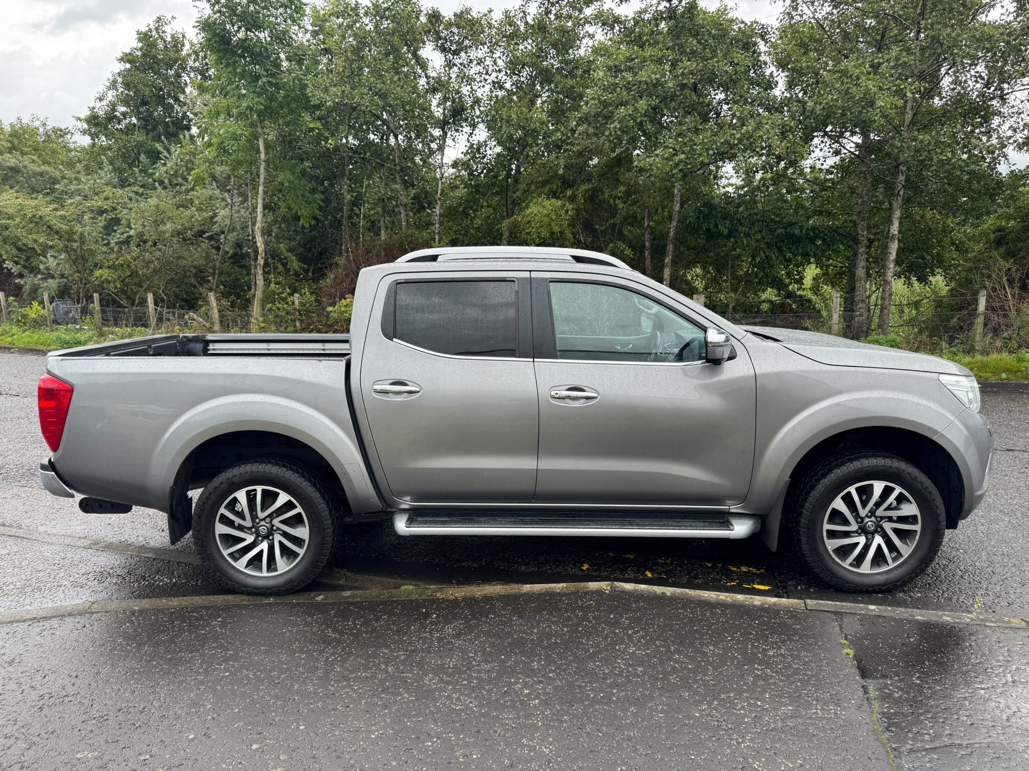 Nissan Navara 2.3 dCi Tekna Pickup Double Cab 4dr Diesel Auto 4WD Euro 5 (190 ps) 4dr Automatic 2026