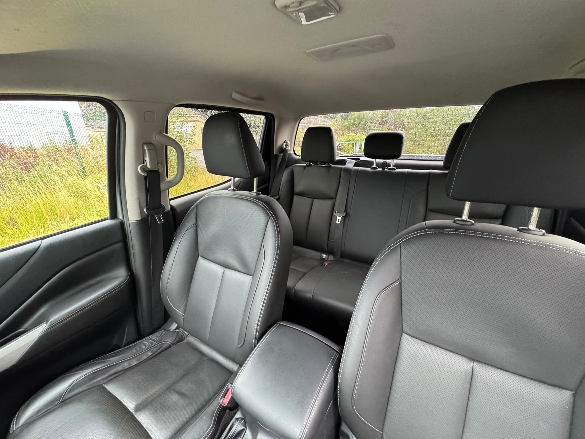 Nissan Navara 2.3 dCi Tekna Pickup Double Cab 4dr Diesel Auto 4WD Euro 5 (190 ps) 4dr Automatic 2026